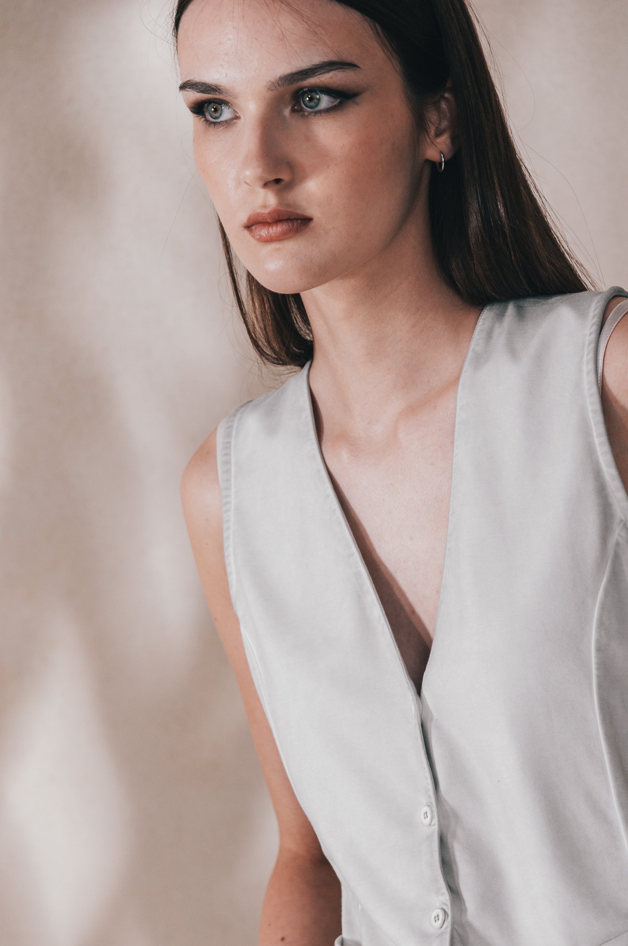 Marconne Vest - Platino