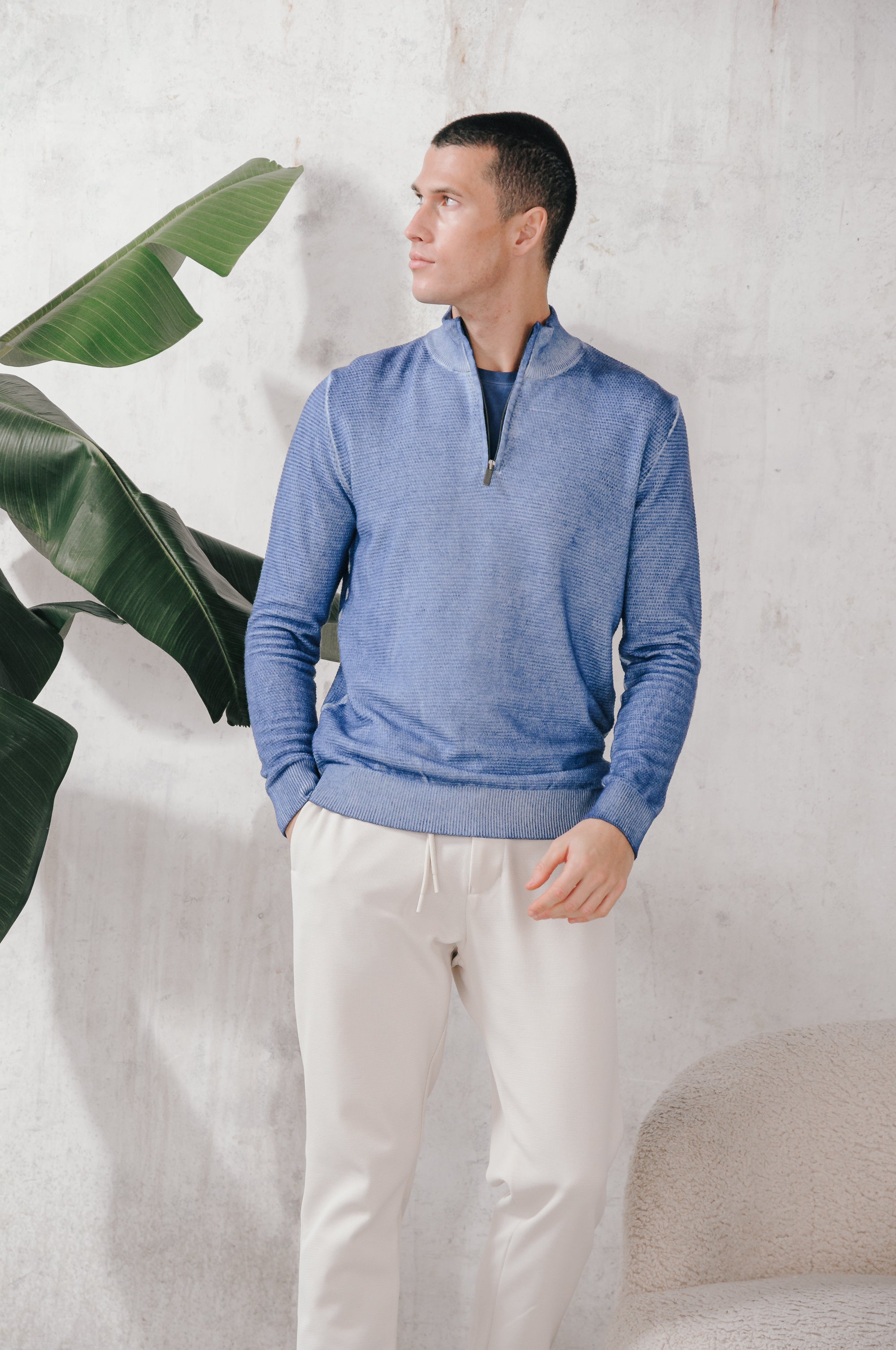 Trent Soffio Art - Royal