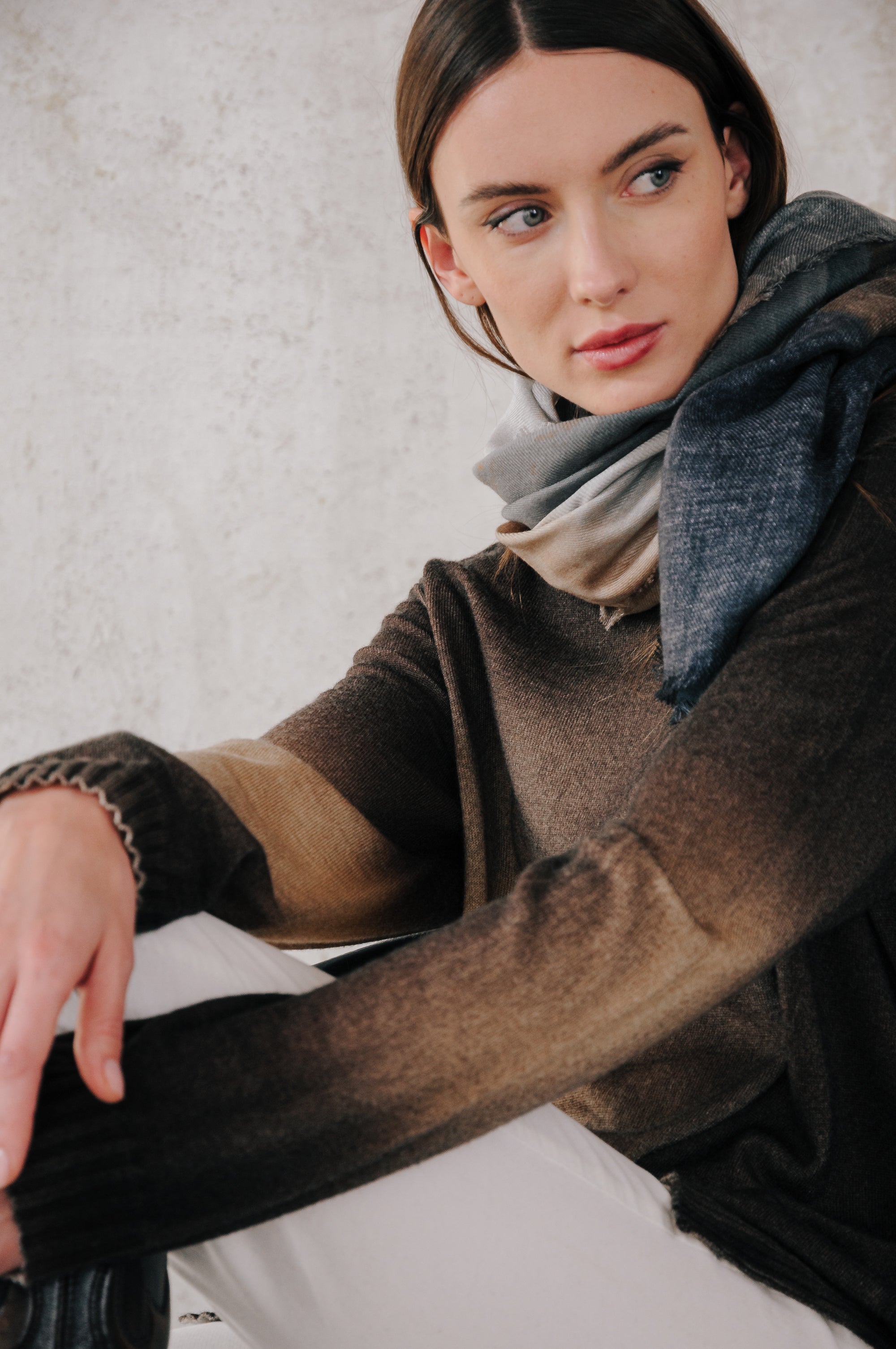 Velyssa Foulard - Sandstone