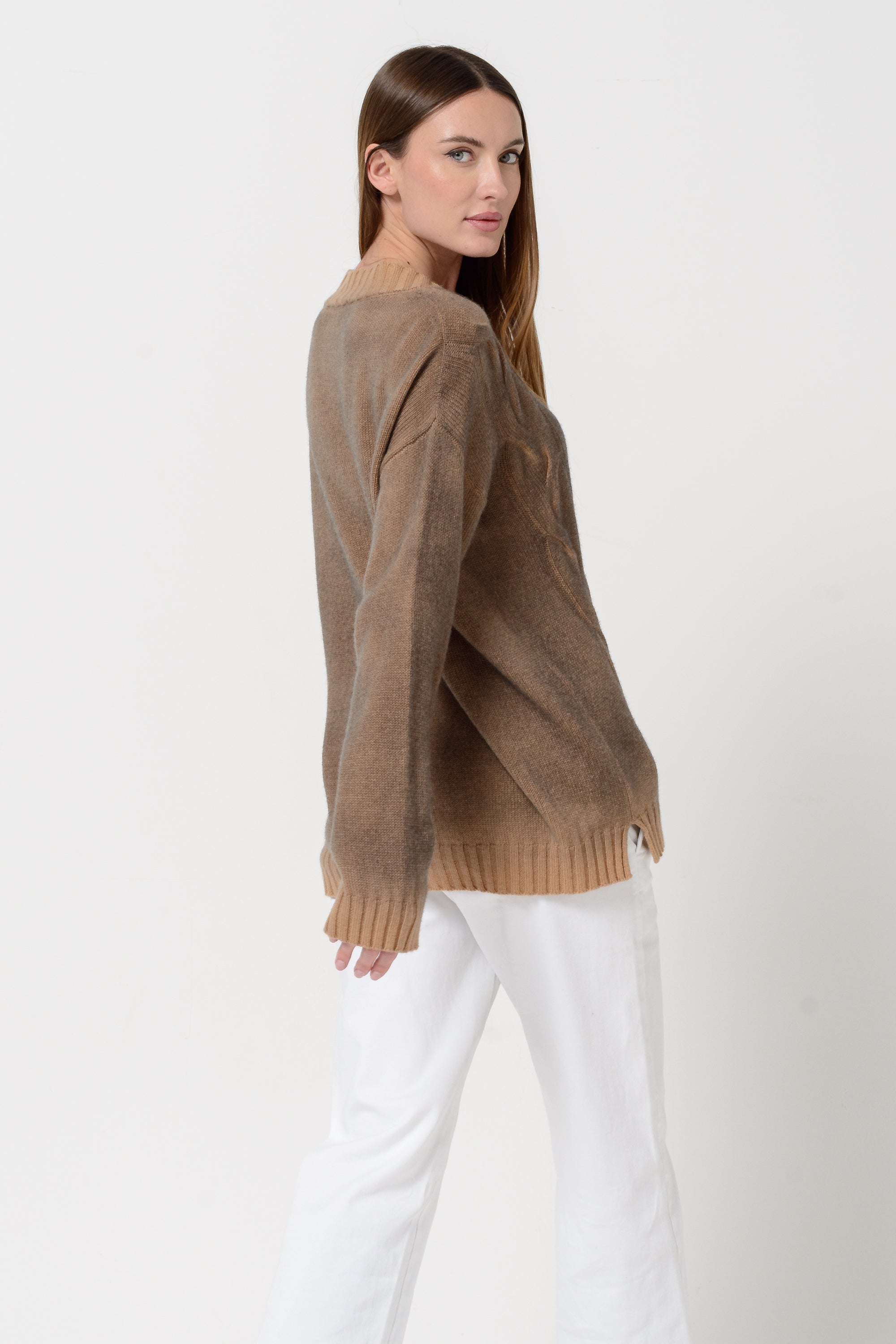 Lageder V Knit Smoke Art - Grano