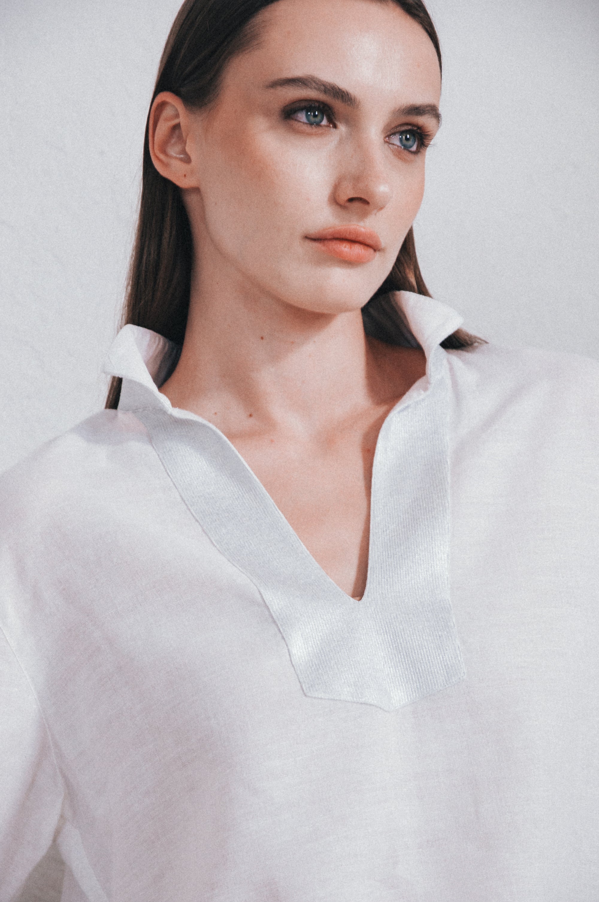 Mira Luna Kaftan - White