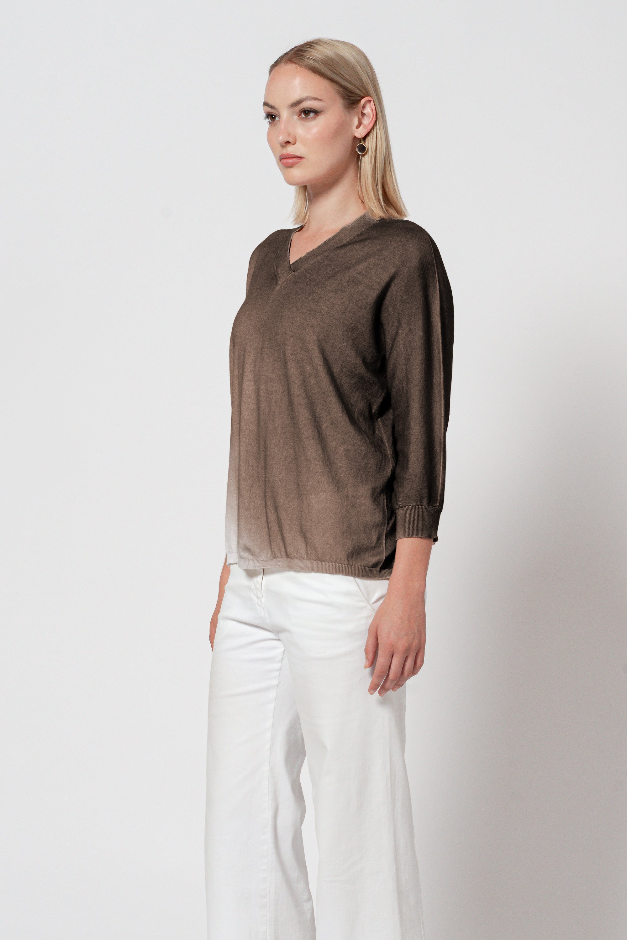 Anna V-Neck Beach Art - Spinosa