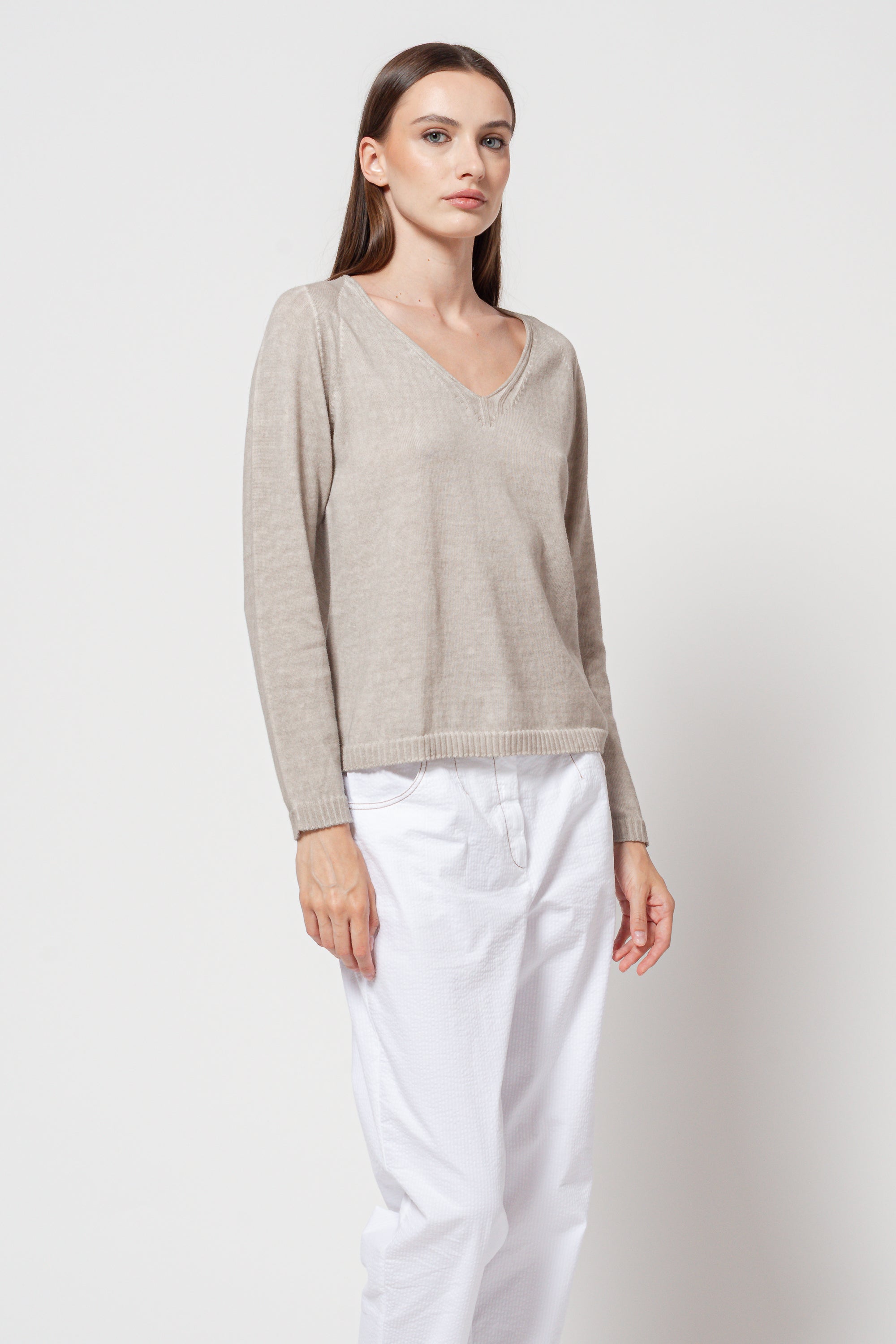 Veronica V Knit - Canapa