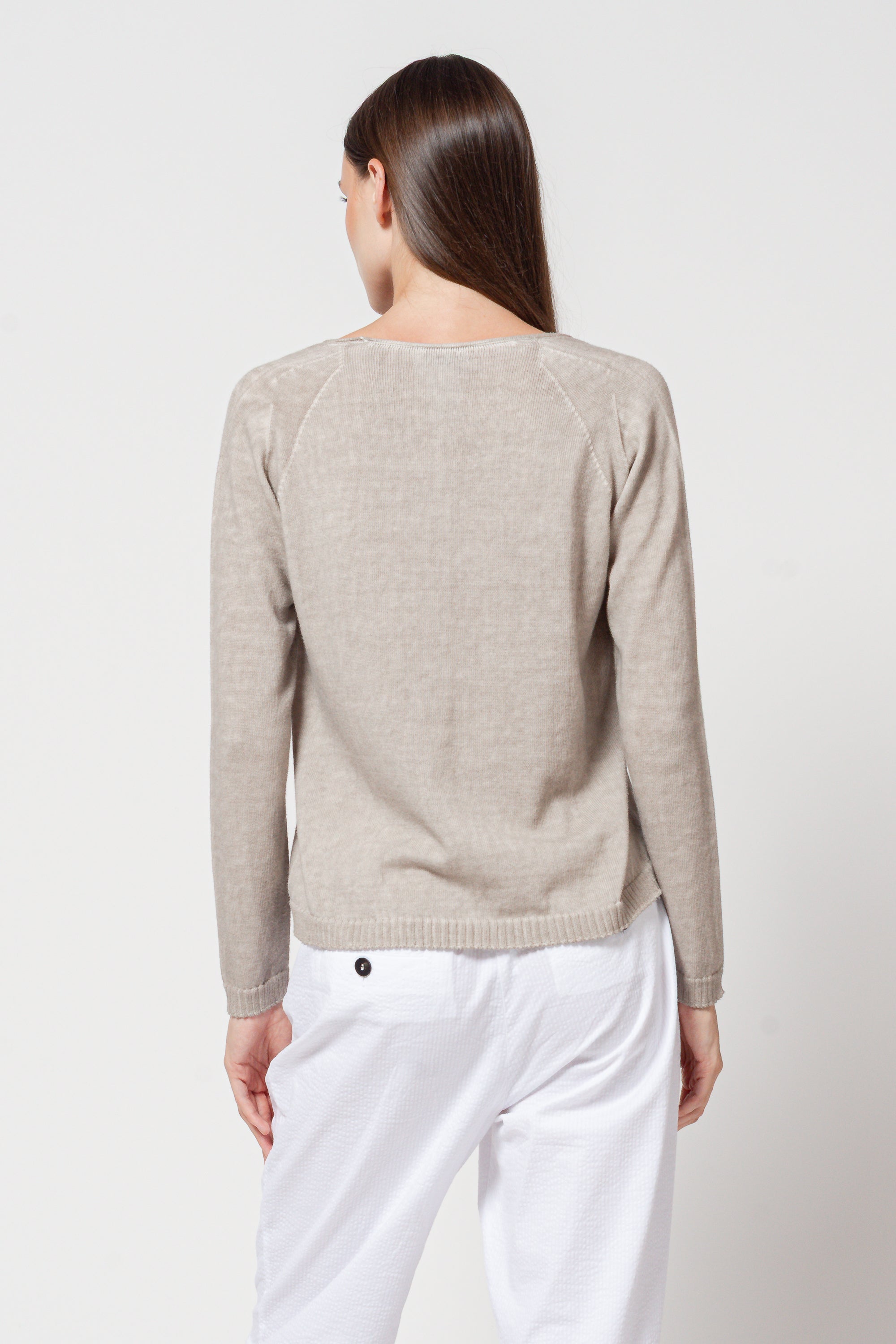 Veronica V Knit - Canapa