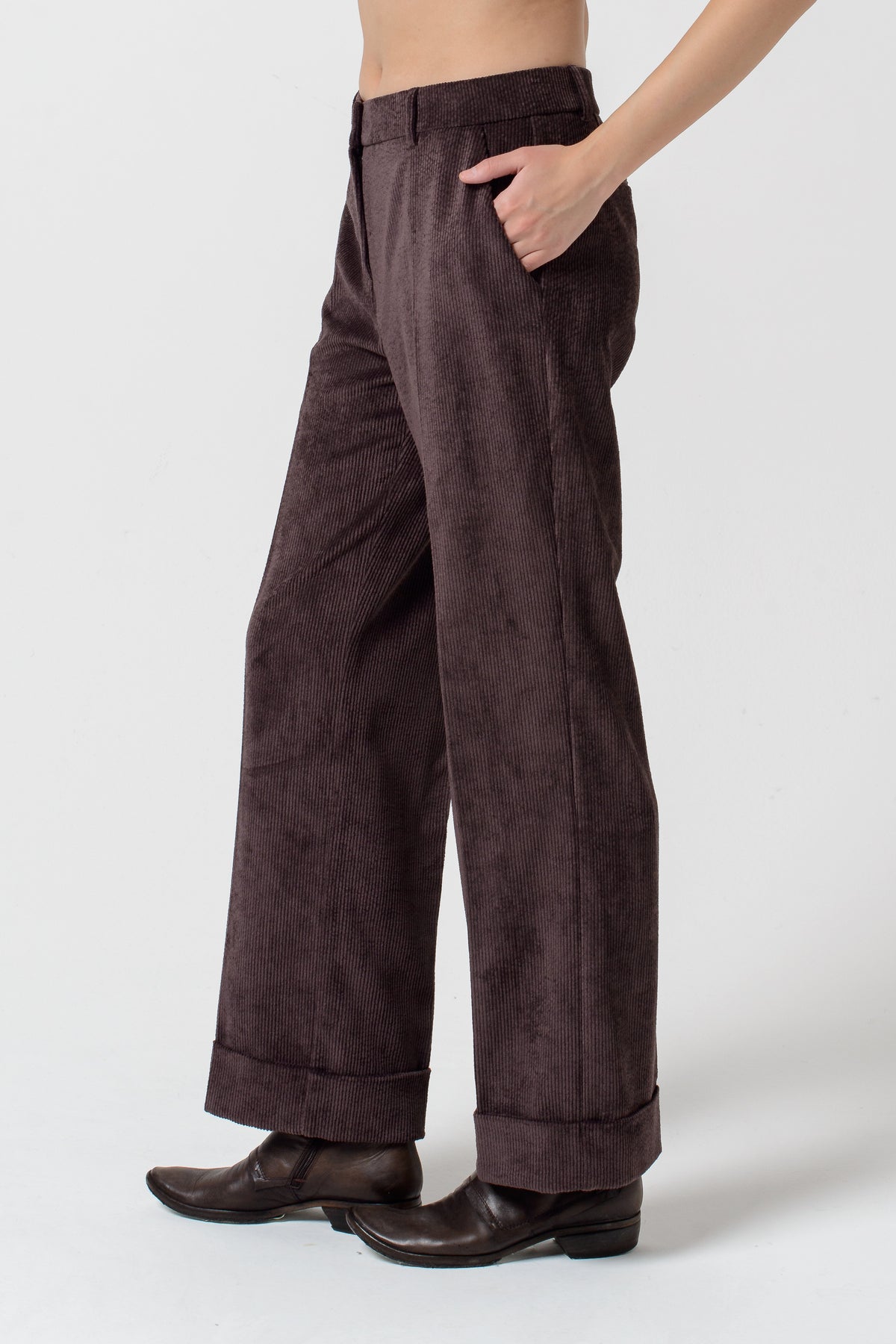 Tilda Corduroy Pants - Mosto