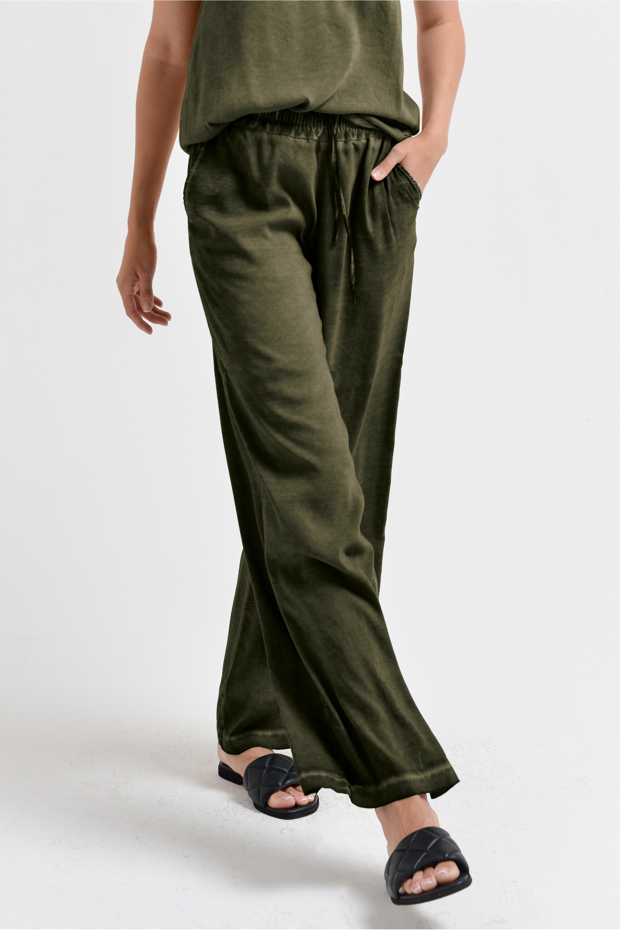 Billow Viscose Slacks - Willow