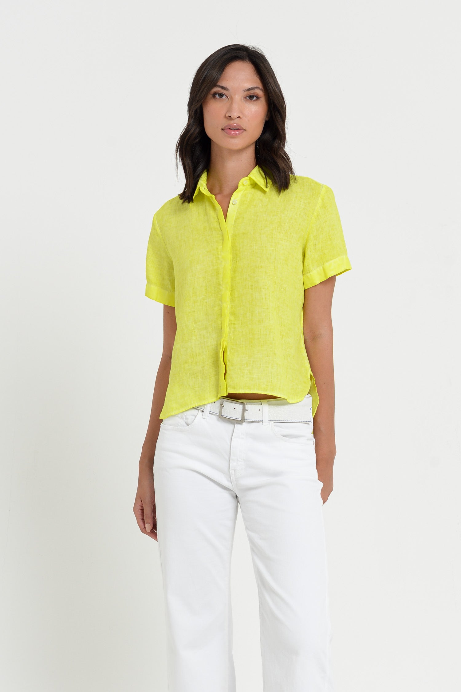 Sunray - Women's Cropped Shirt in Linen - Lime