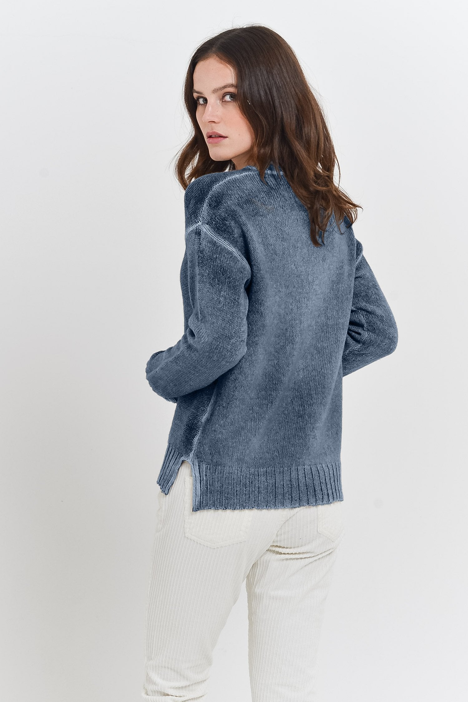 Copse Navy Spray Painted - Comfy Cable Sweater - Sweaters