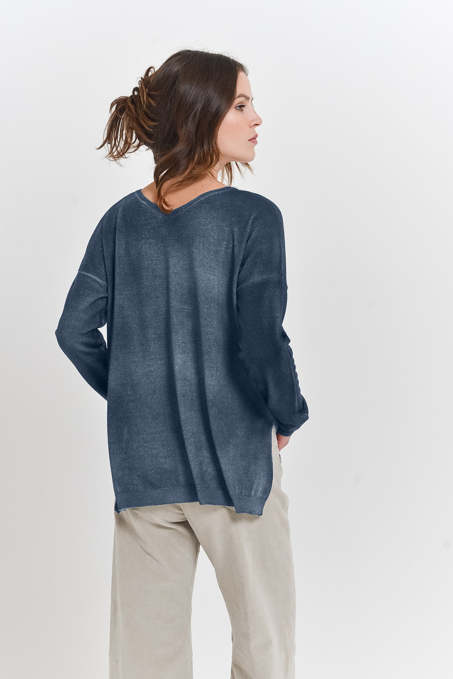 Echt Navy - Double-V Jumper - Sweaters