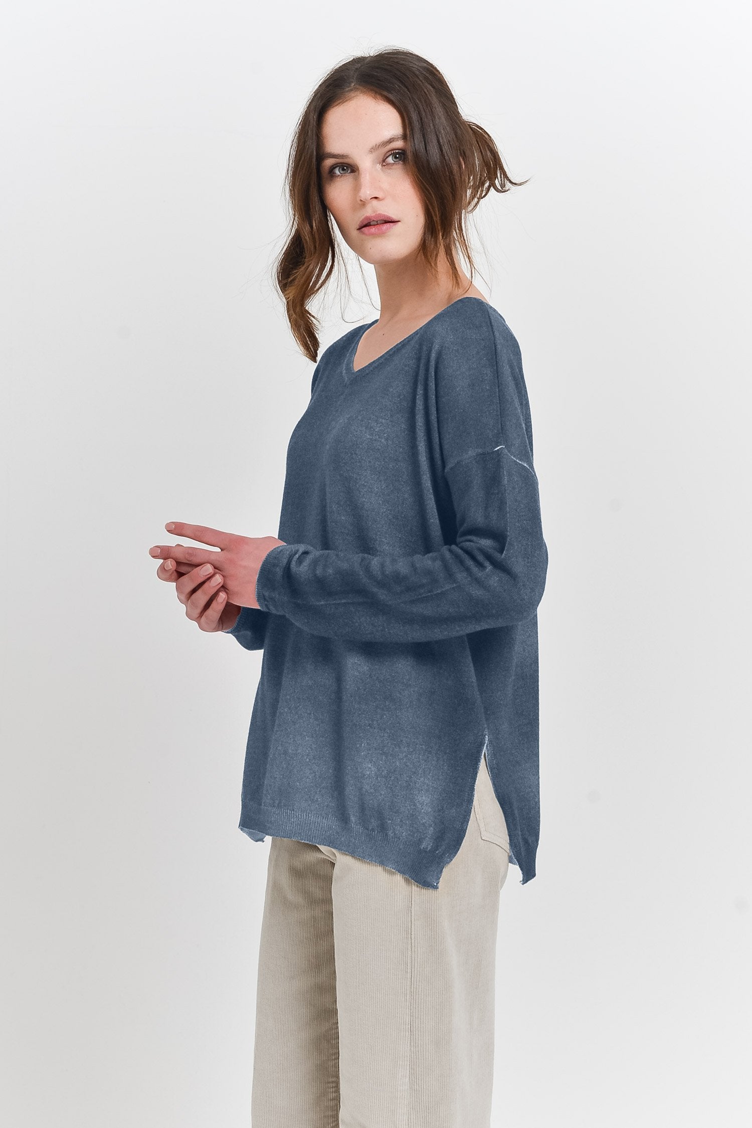 Echt Navy - Double-V Jumper - Sweaters