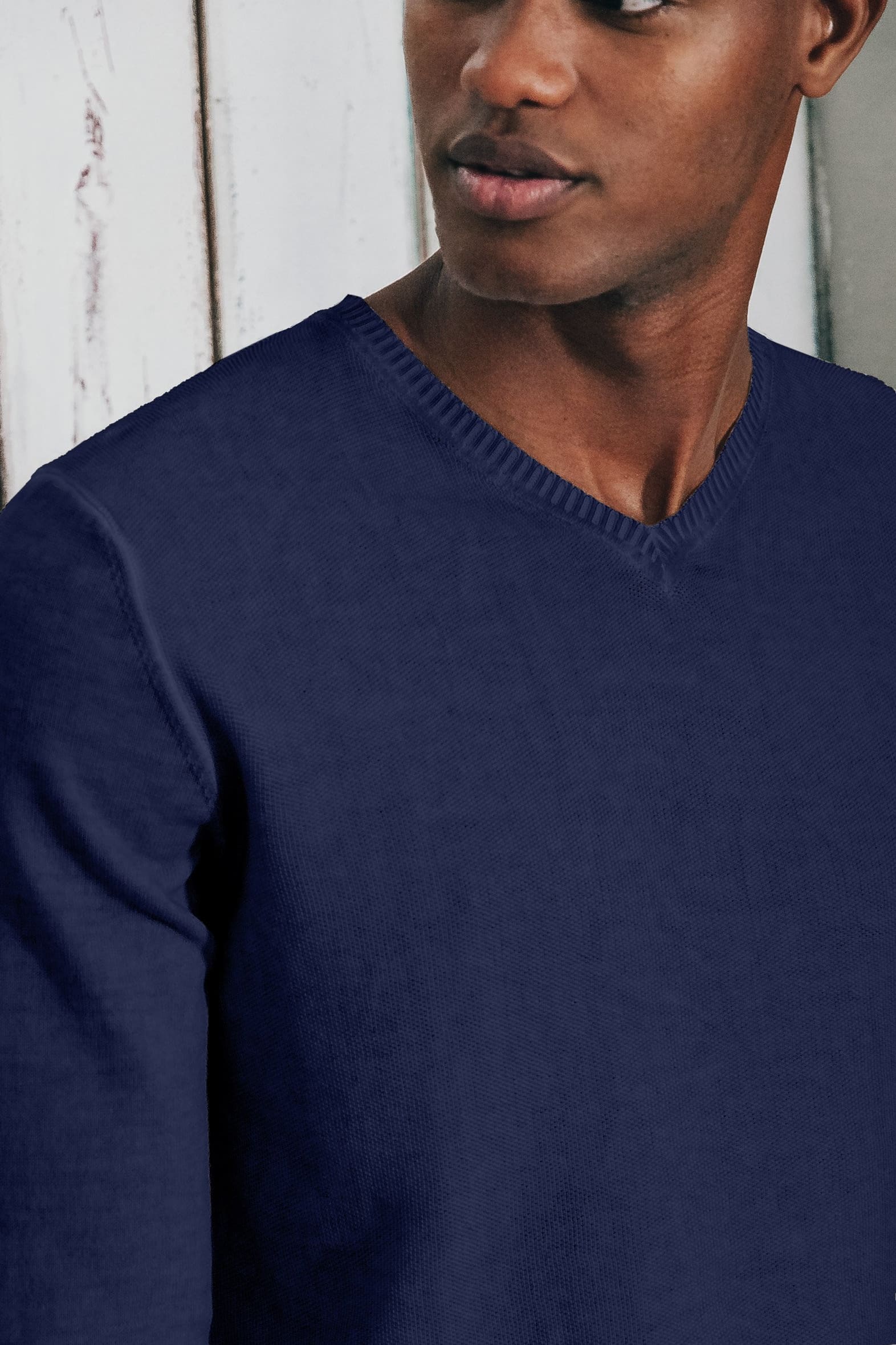 Micro Waffle V-Neck Sweater - Navy - Sweaters
