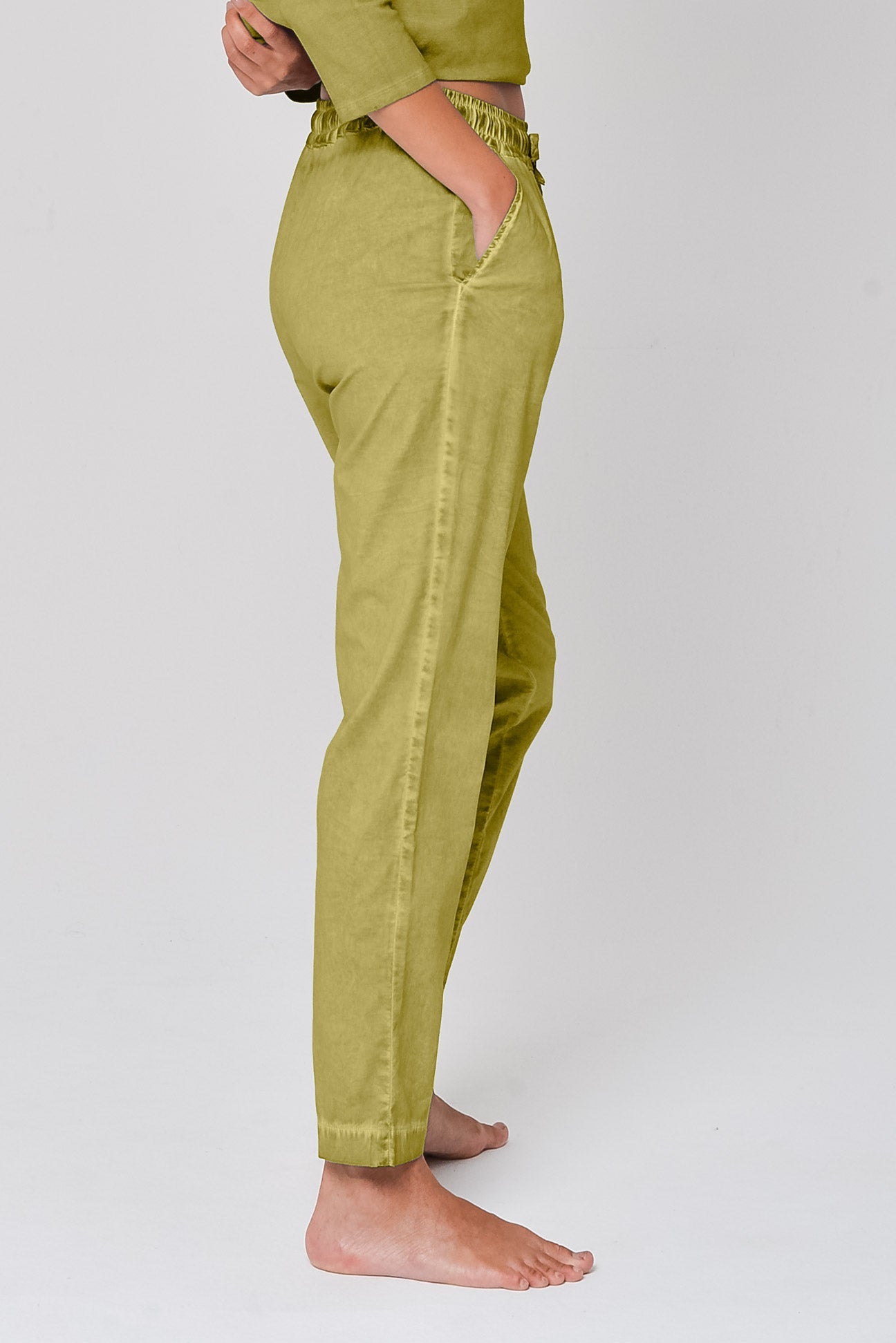 Poplin Slacks in Pistacchio - Pants