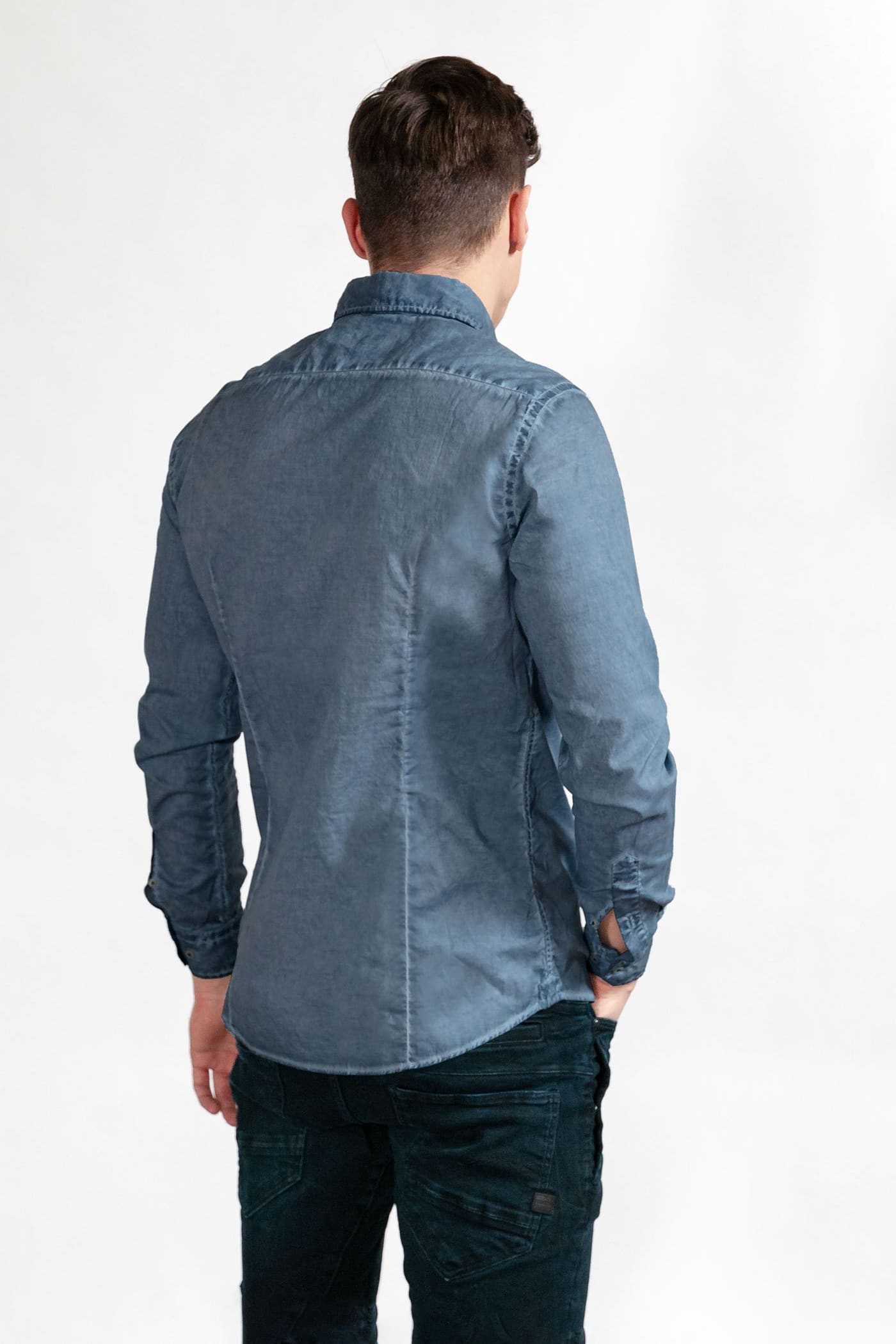 Slim-Fit Stretch Poplin Shirt - Dark Jeans - Shirts