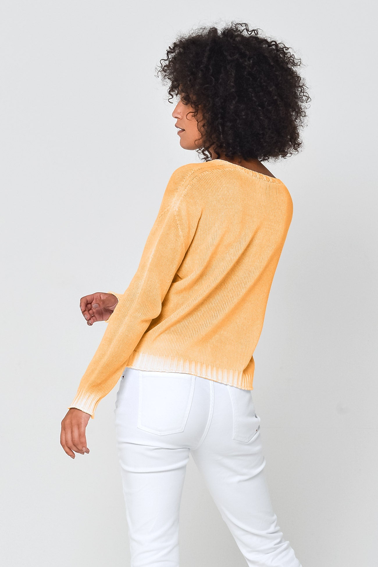 Spray Art Cogo V Knit in Sundance - Sweaters