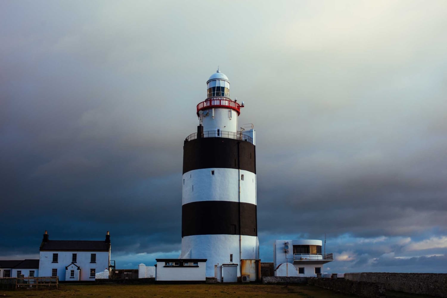 Nine of the Most Iconic Lighthouses in the World (pt 2)