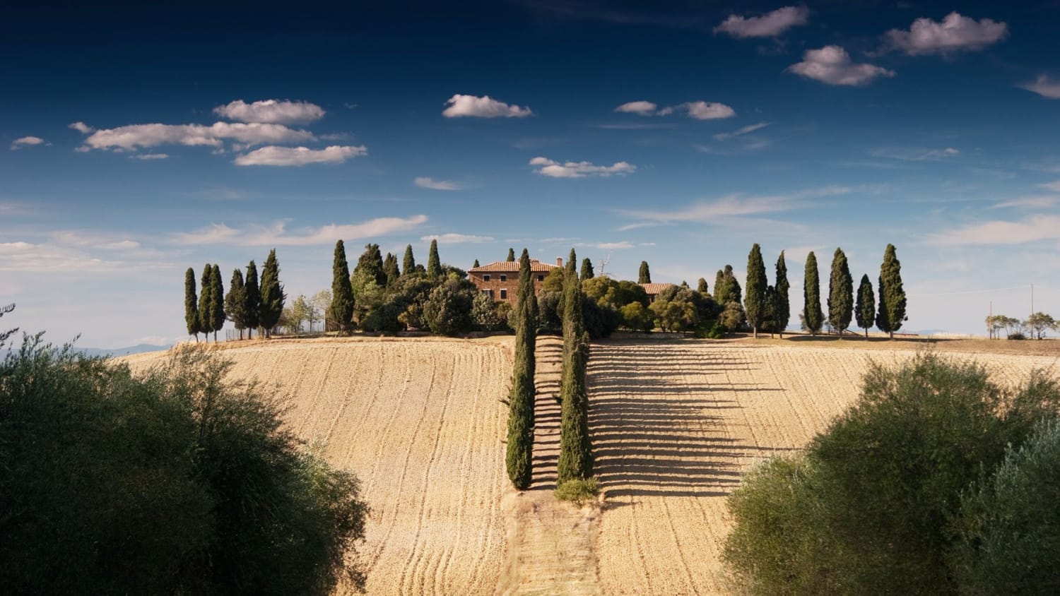 Top 5 Luxury Resorts in Tuscany