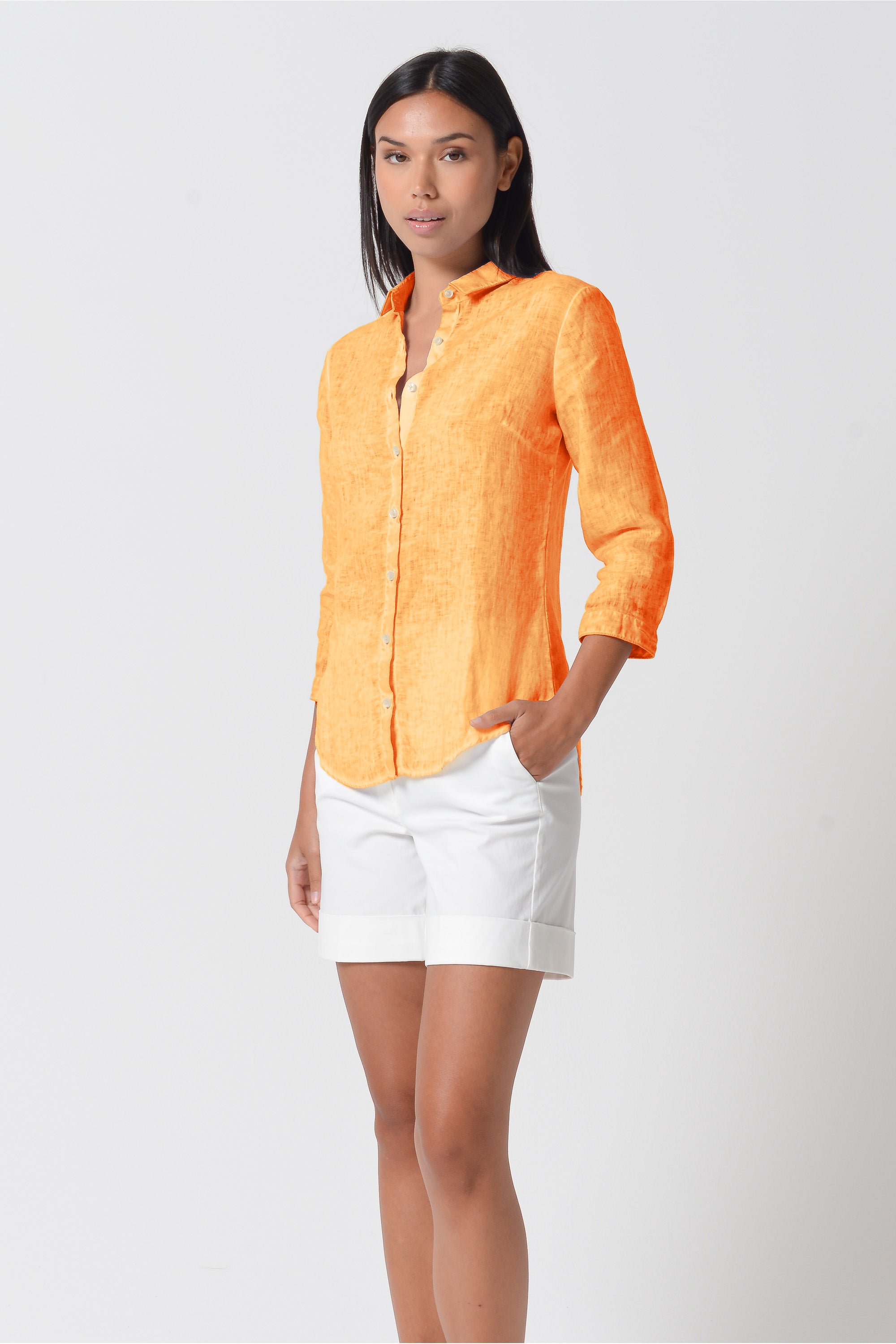 Valerie Shirt in Linen - Apricot