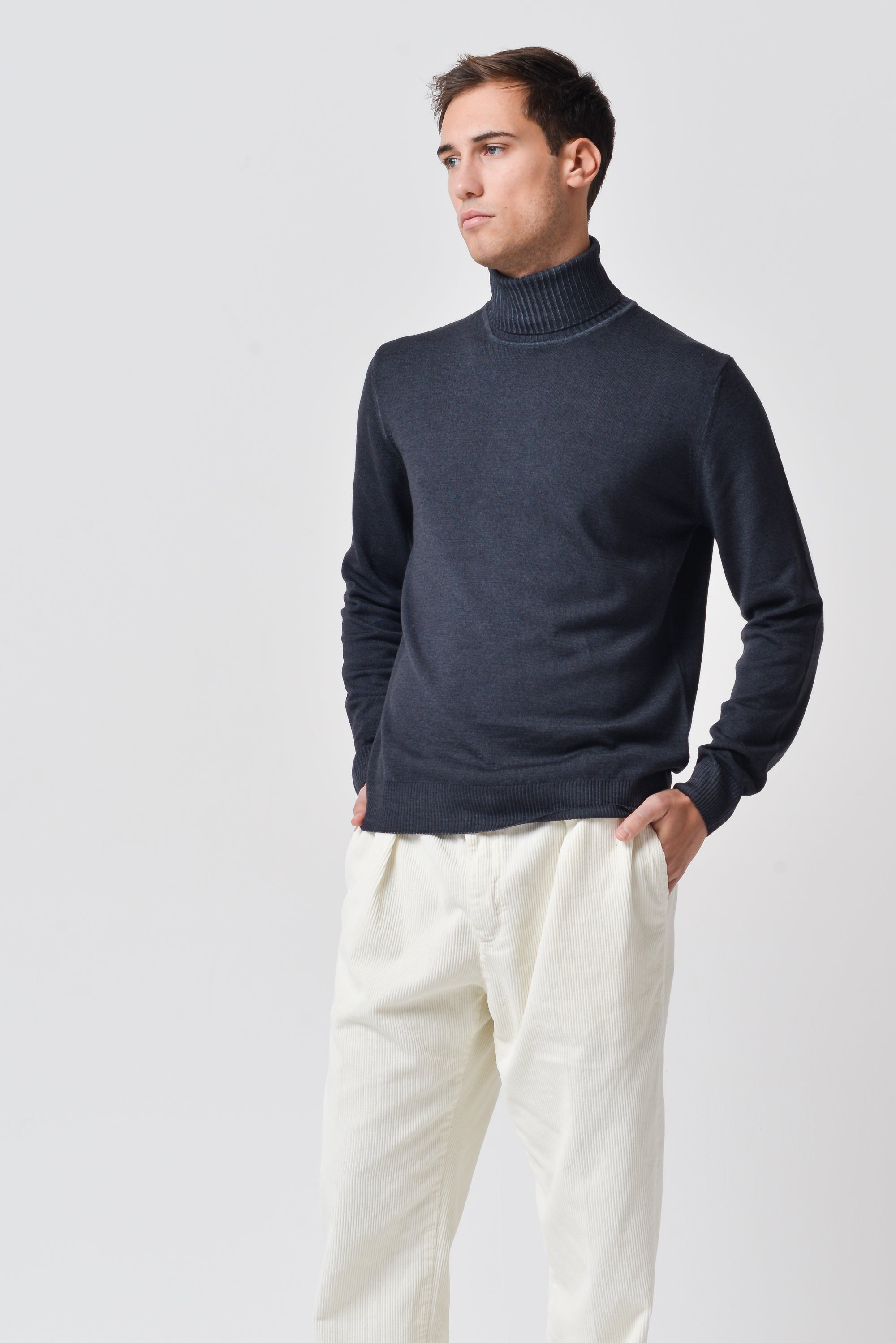 Haster - Extrafine Merino Wool Turtleneck Sweater - Basalt