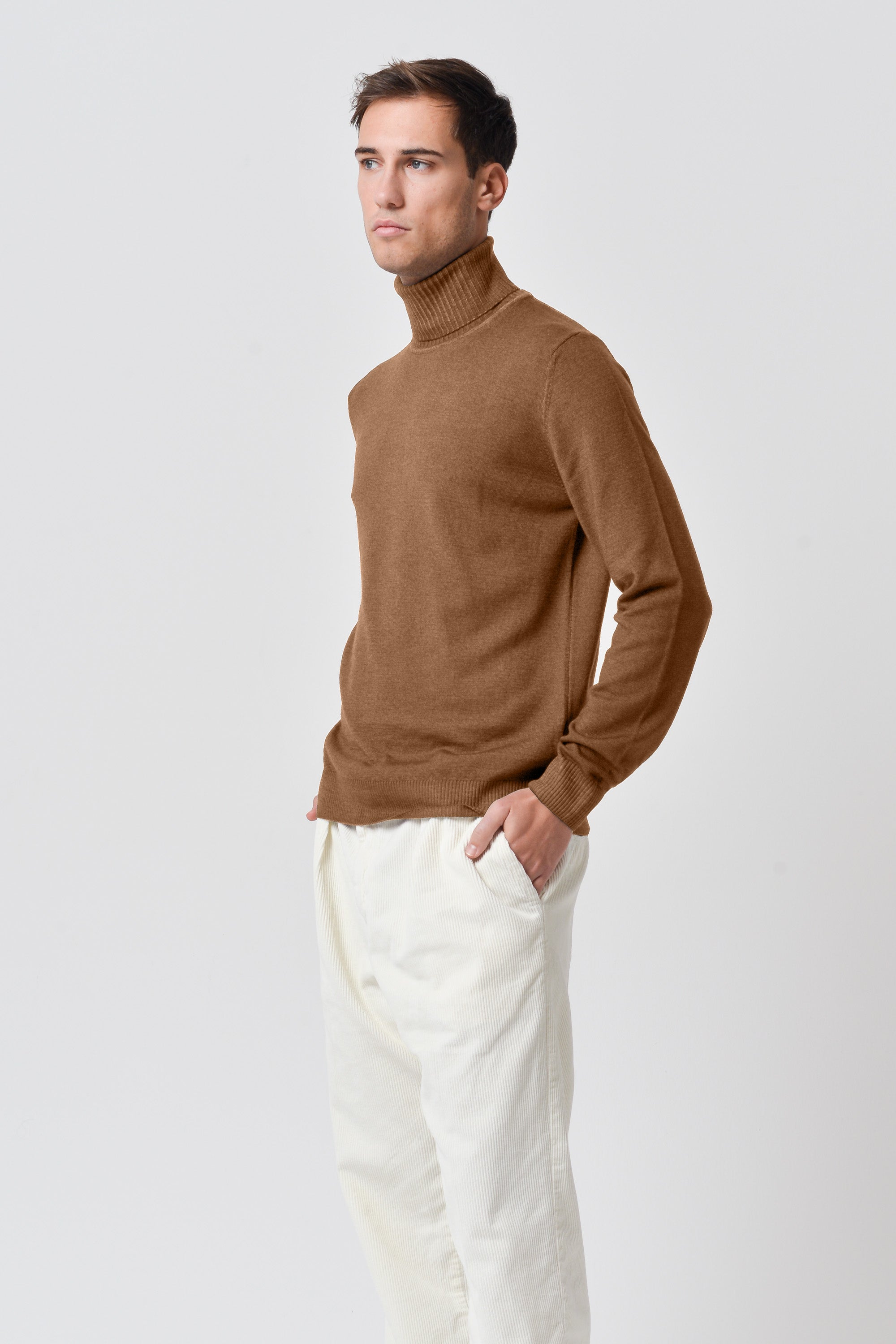Haster - Extrafine Merino Wool Turtleneck Sweater - Wood