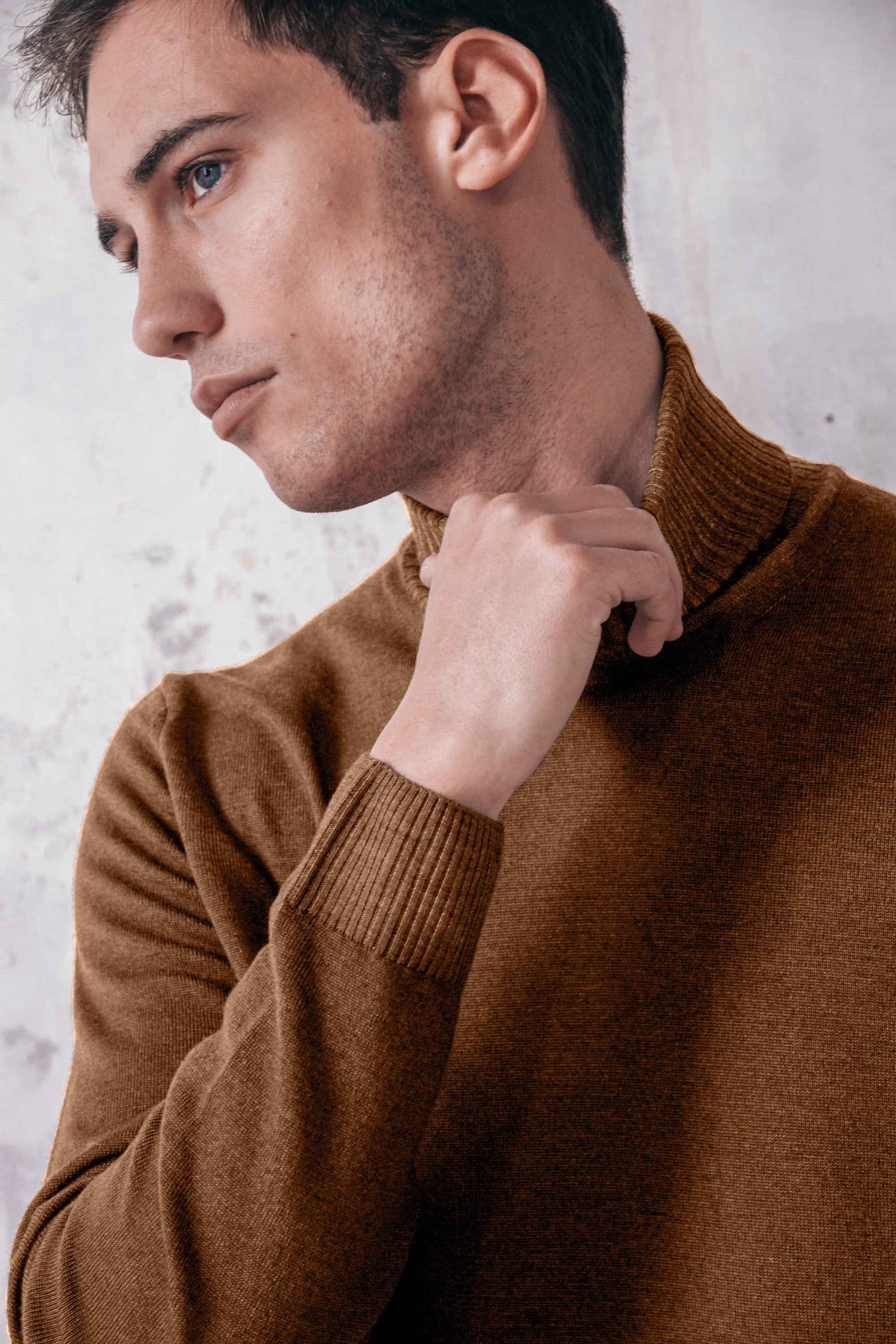 Haster - Extrafine Merino Wool Turtleneck Sweater - Wood