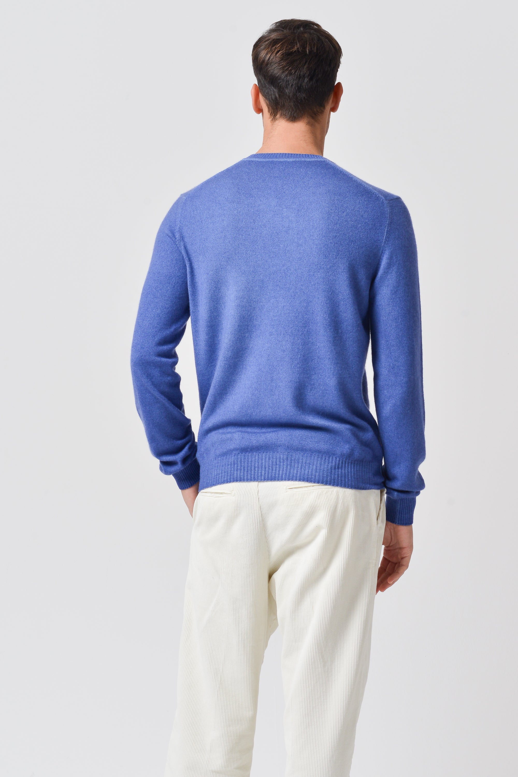 Vick Cashmere V-Neck - Crown