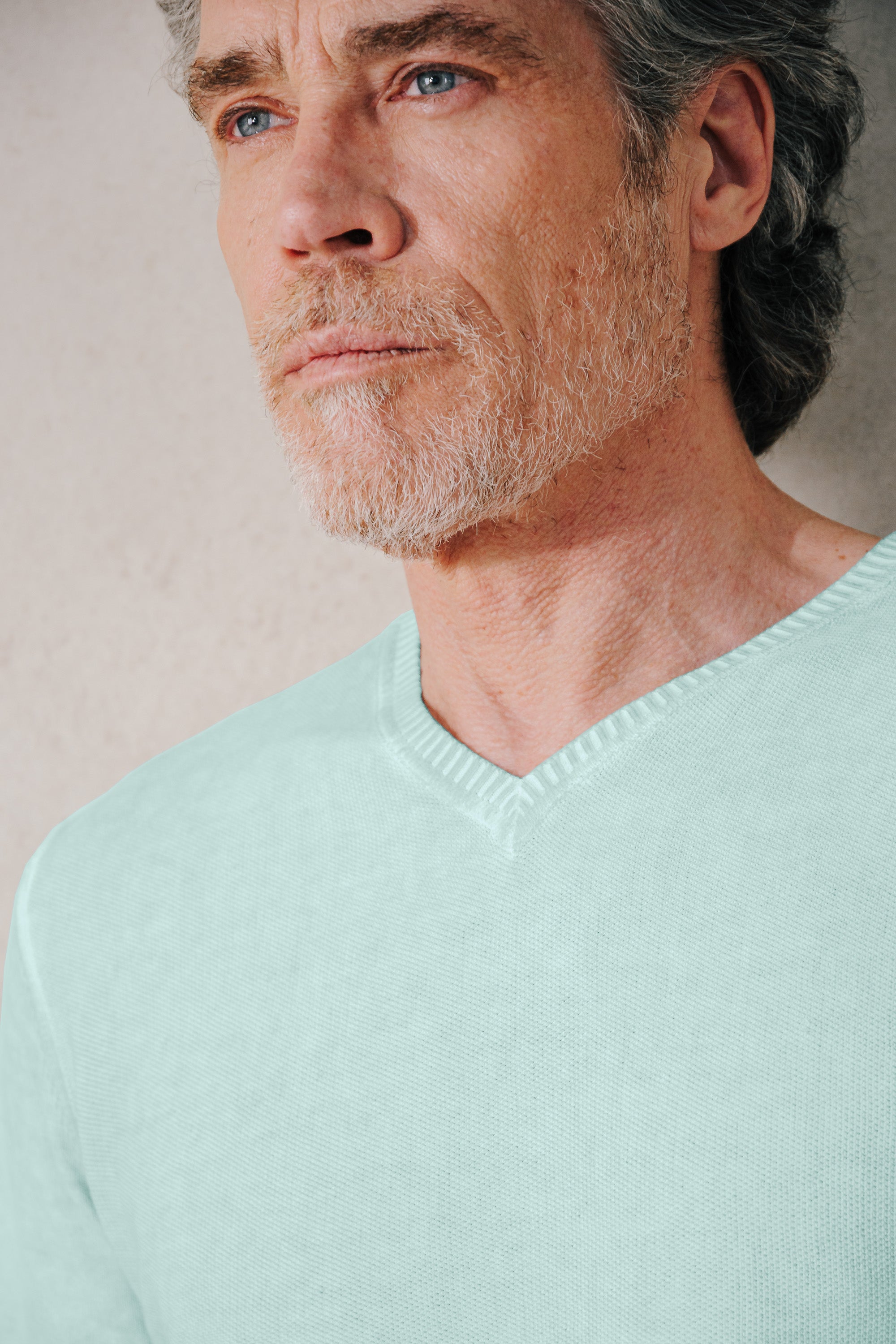 Micro Waffle V-Neck Knit - Tahiti