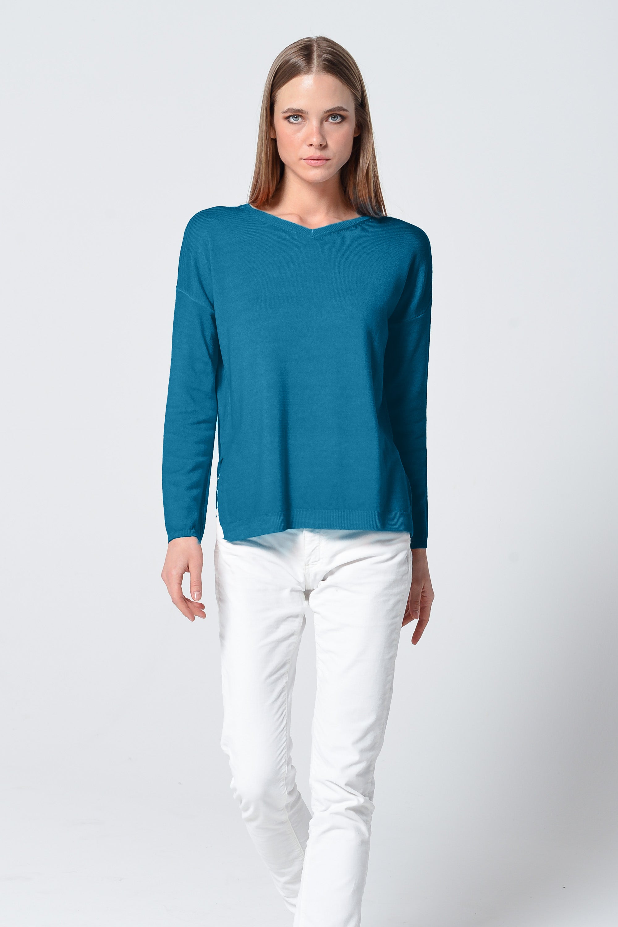 Echt Double V-Neck Sweater - Hurricane