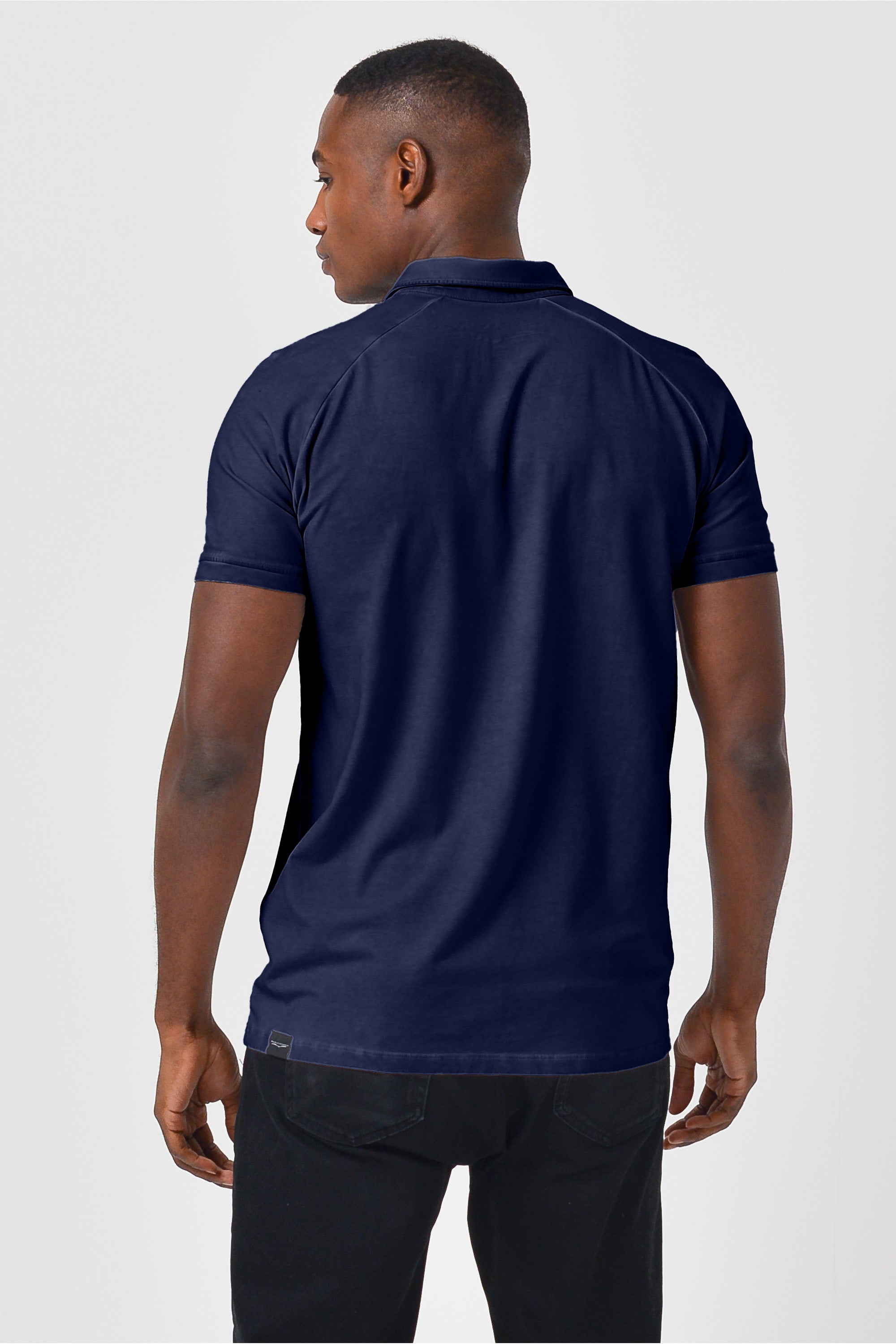 Performance Polo in Navy