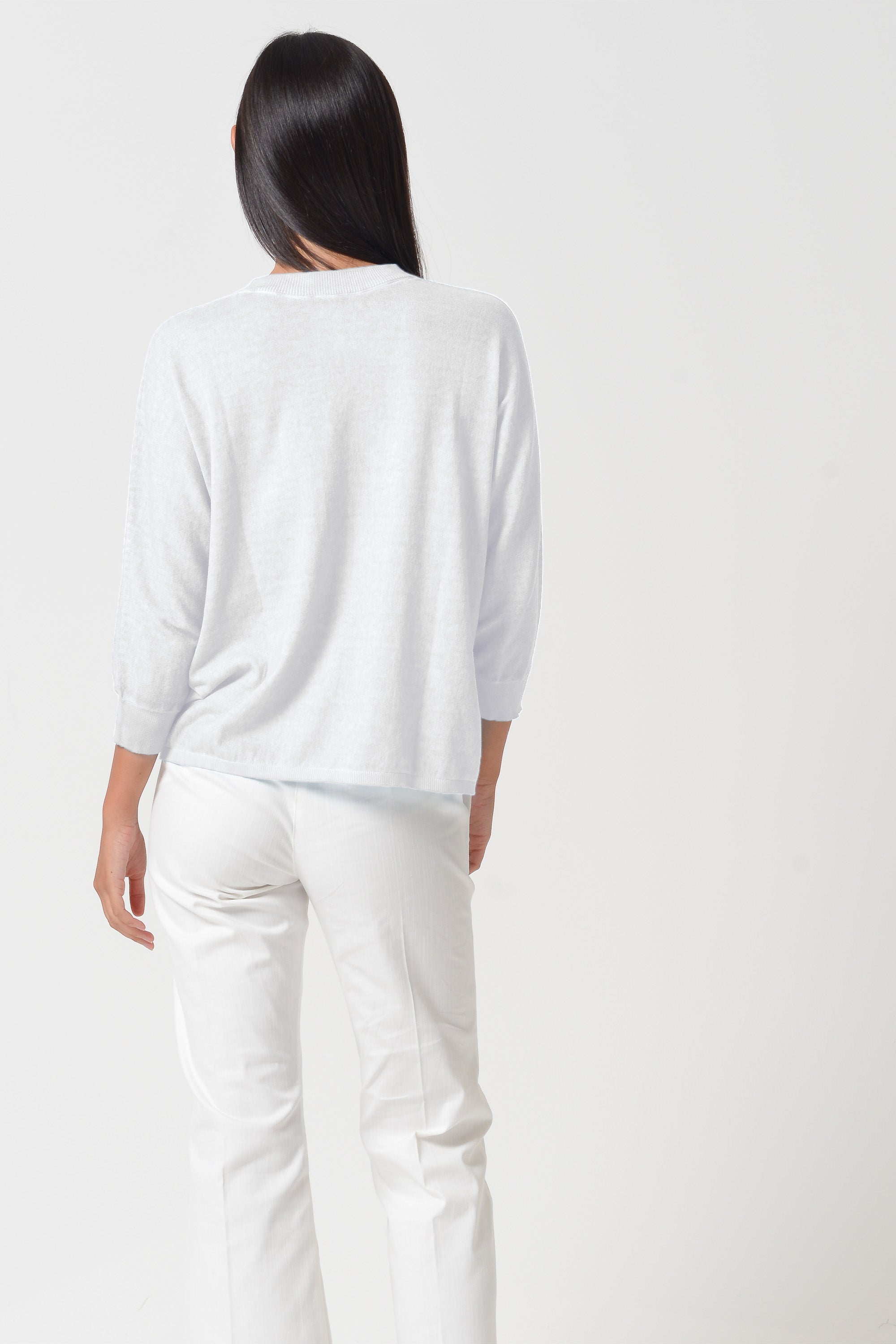 Anna V-Neck - White