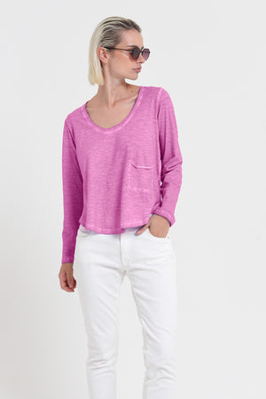 Vigole T-Shirt - Women's Long Sleeve Wide Neck T-Shirt - Candy