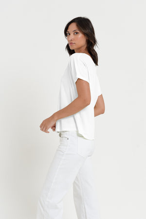 Noli T-Shirt - Women's Wide V-Neck T-Shirt - White