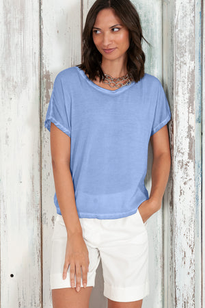 Vado T-Shirt - Women's Crewneck T-Shirt - Bay