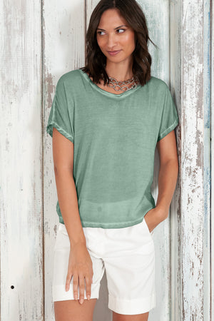 Vado T-Shirt - Women's Crewneck T-Shirt - Juniper