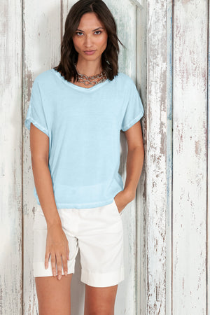 Vado T-Shirt - Women's Crewneck T-Shirt - Bora Bora