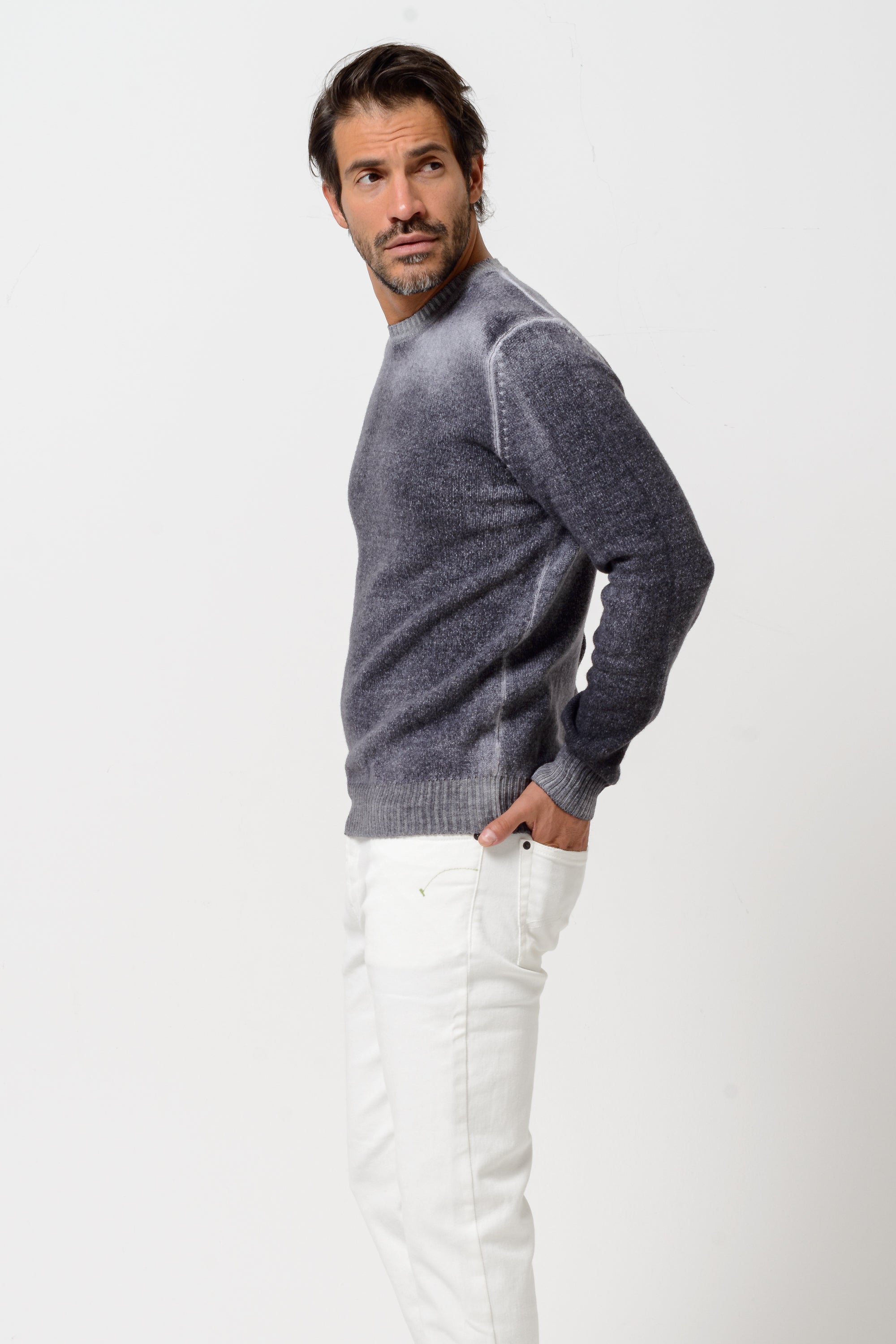 Holden Frost Art in Basalt