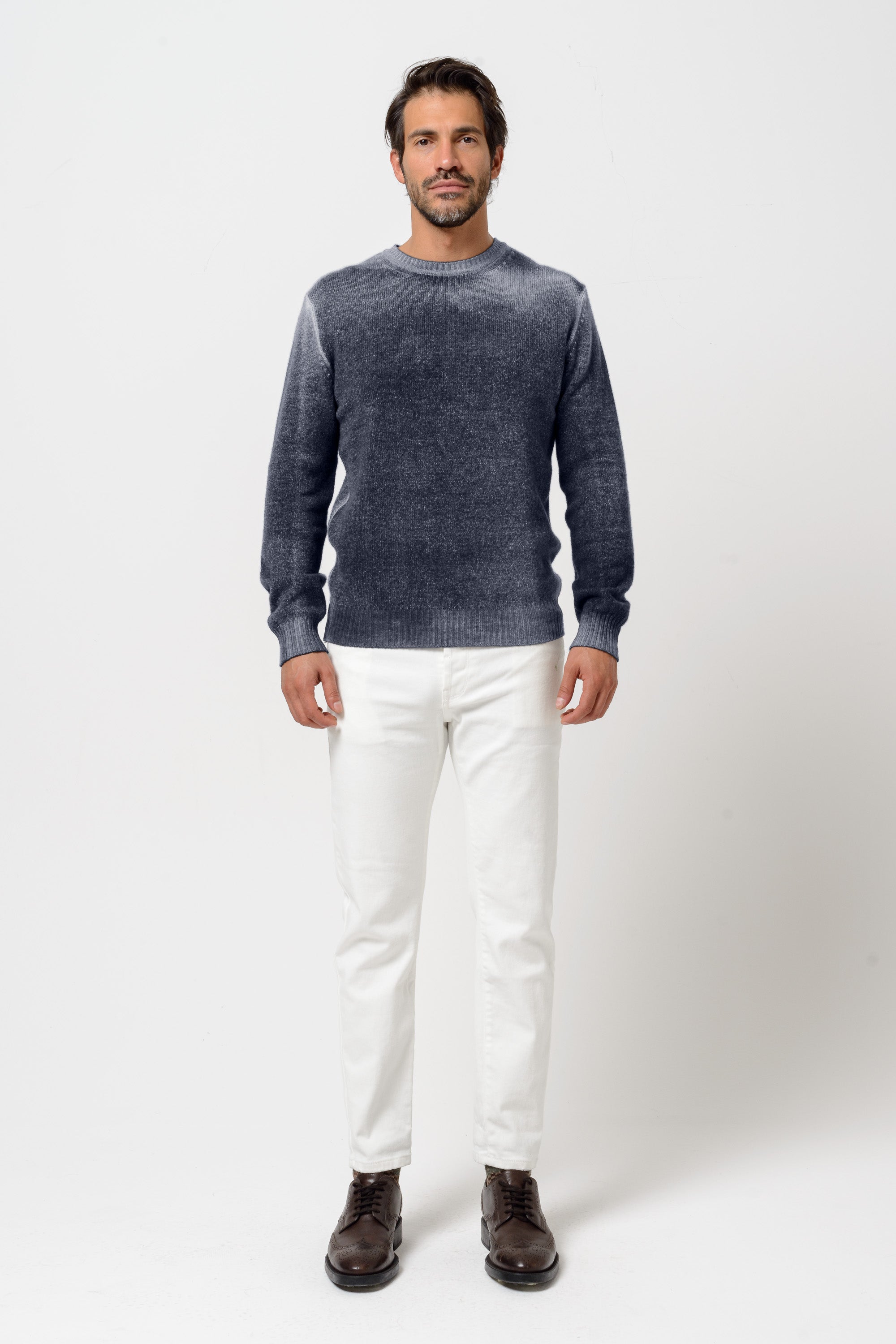 Holden Frost Art in Navy