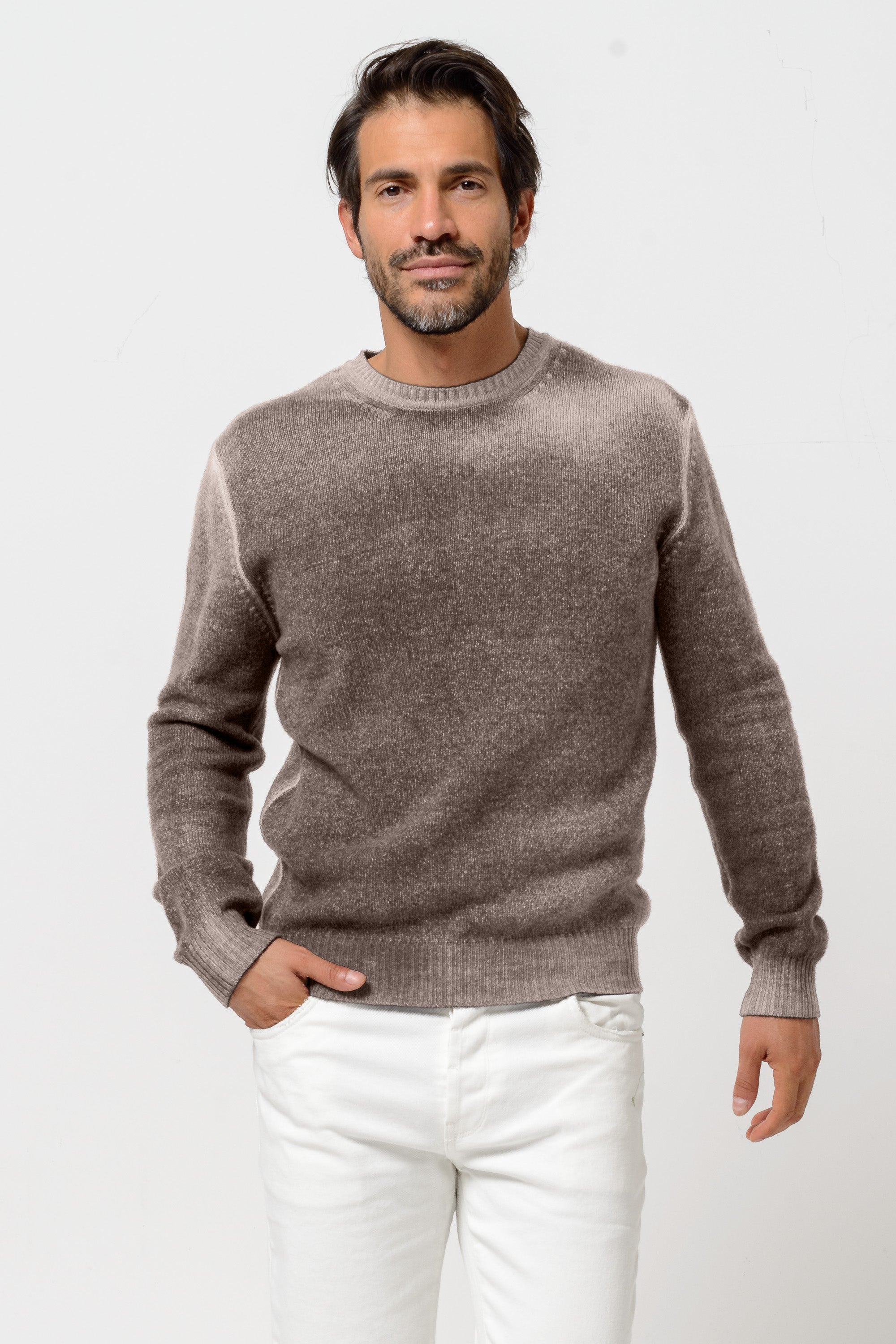 Holden Frost Art in Cliff