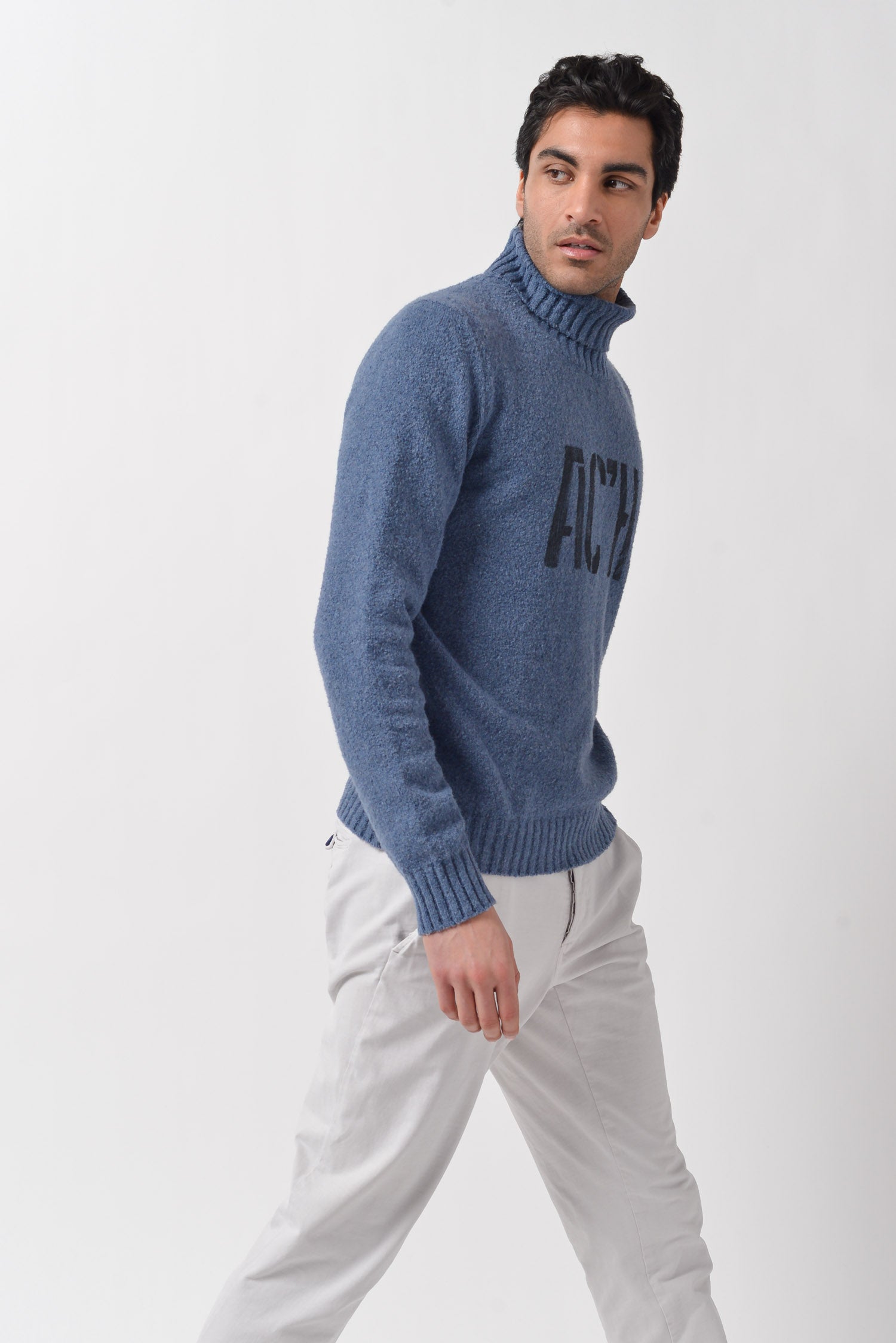 Skene Ac'h Sweater - Jeans