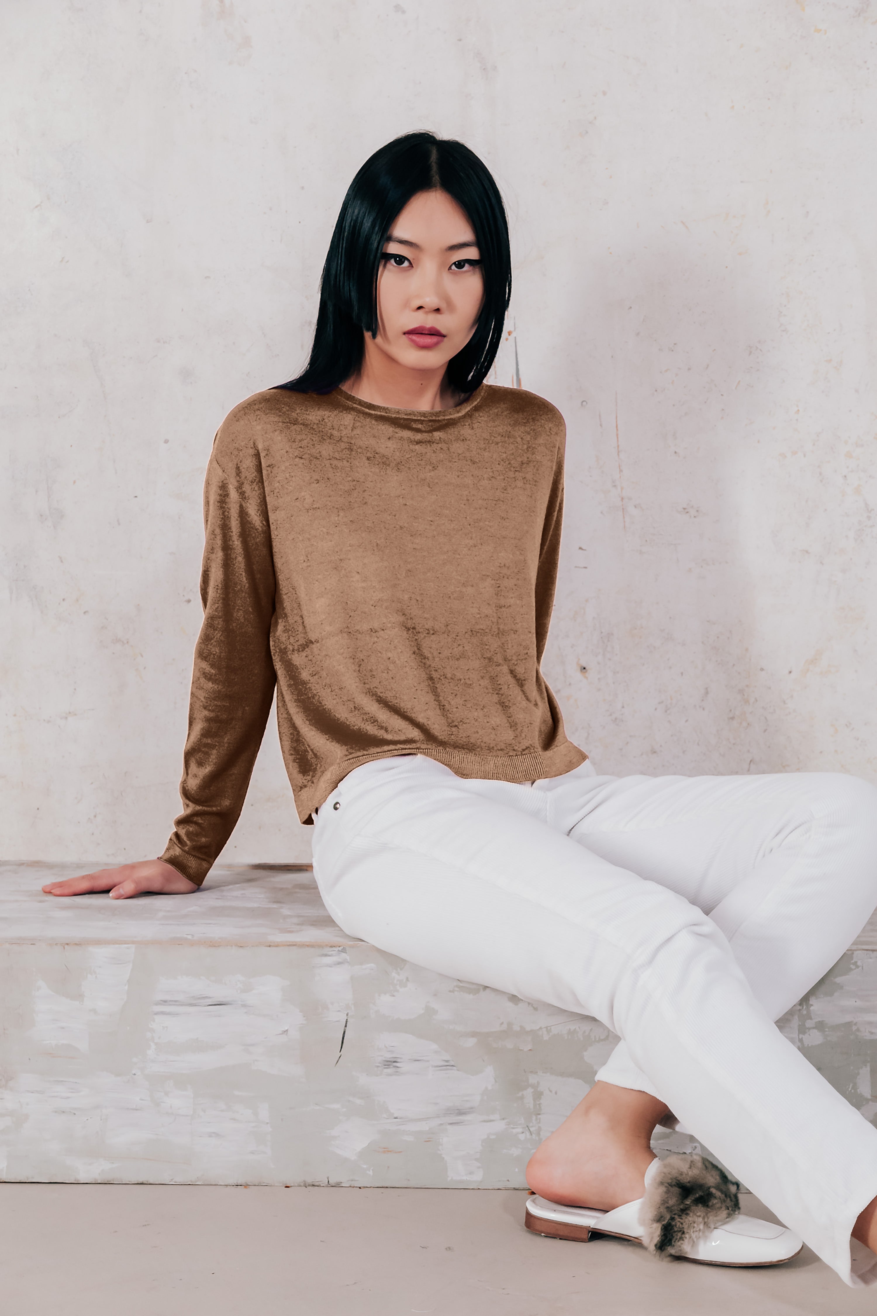 Kathy Crewneck Sweater - Wood