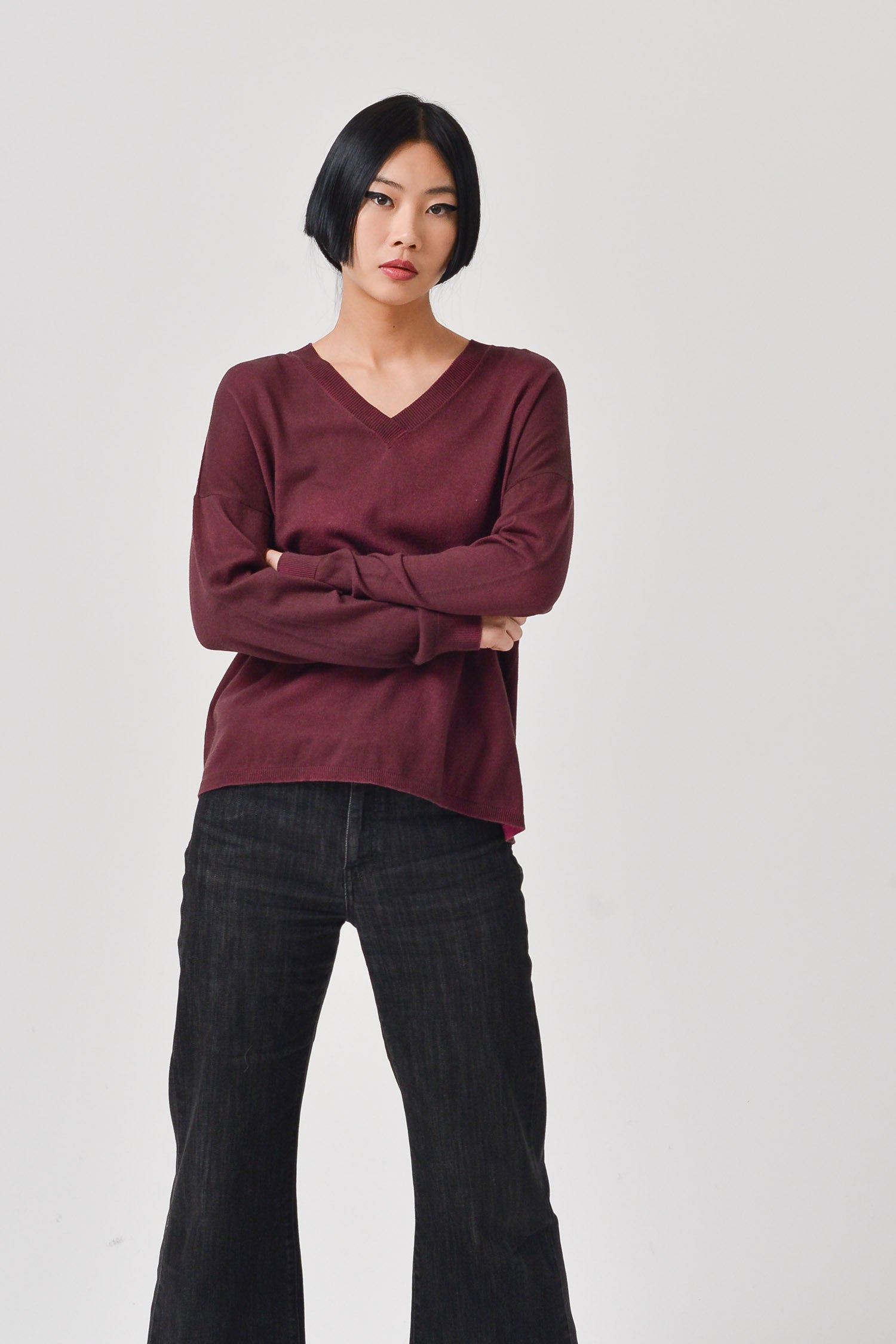 Annie Jewel V-neck Sweater - Ruby