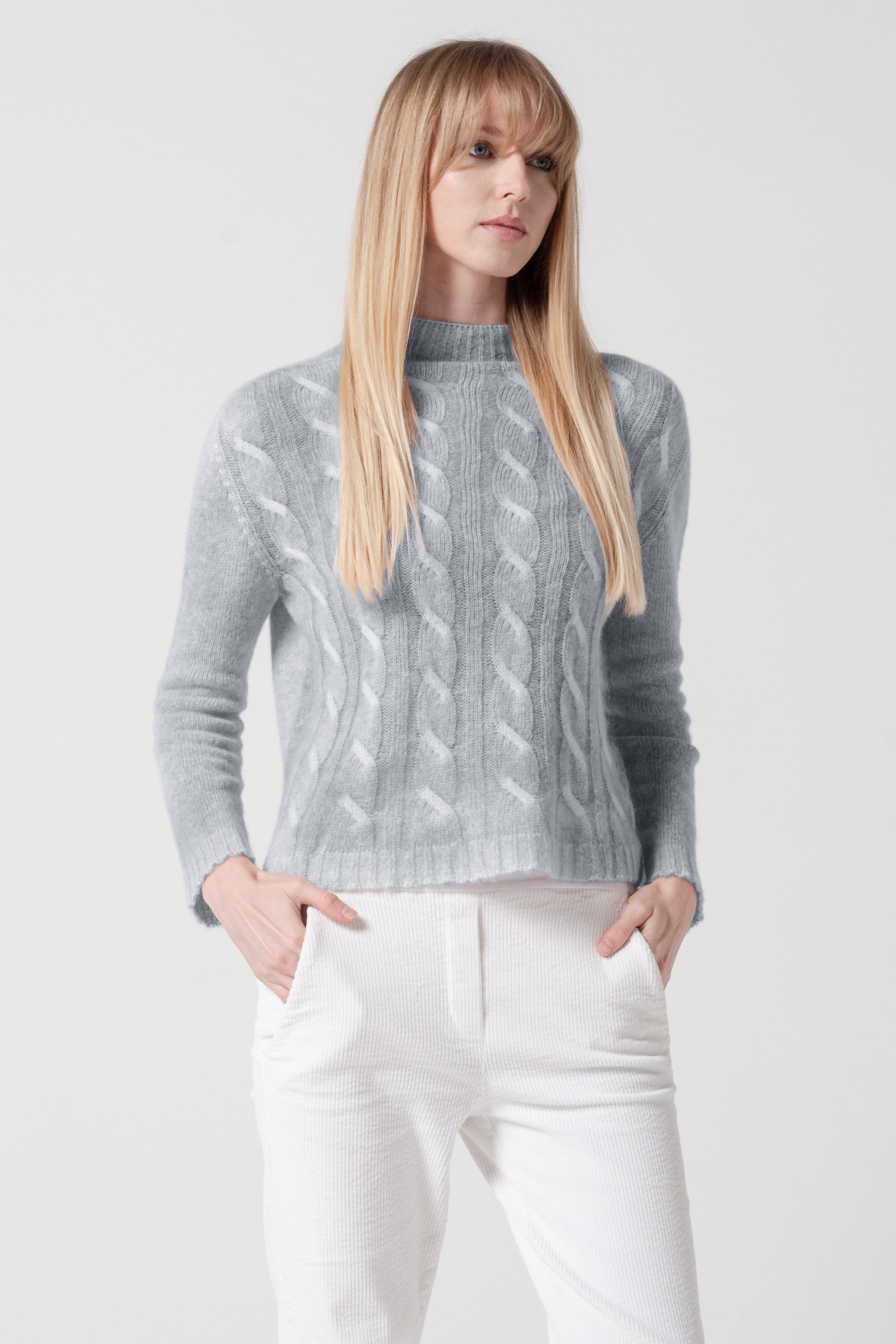 Wem Frost Art - Alpaca Long Sleeve Cable Crewneck - Granite