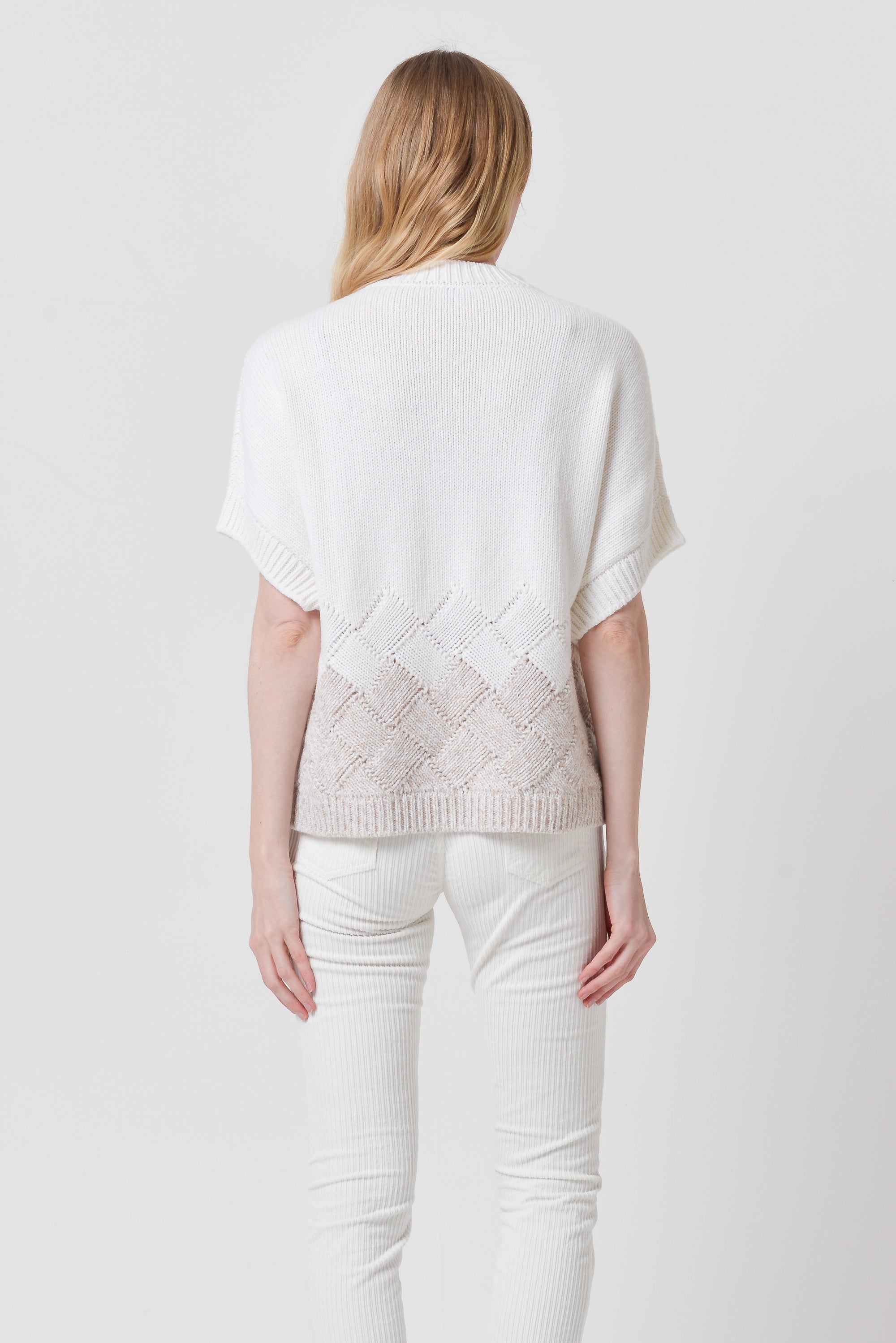 Adler Vest - Sand
