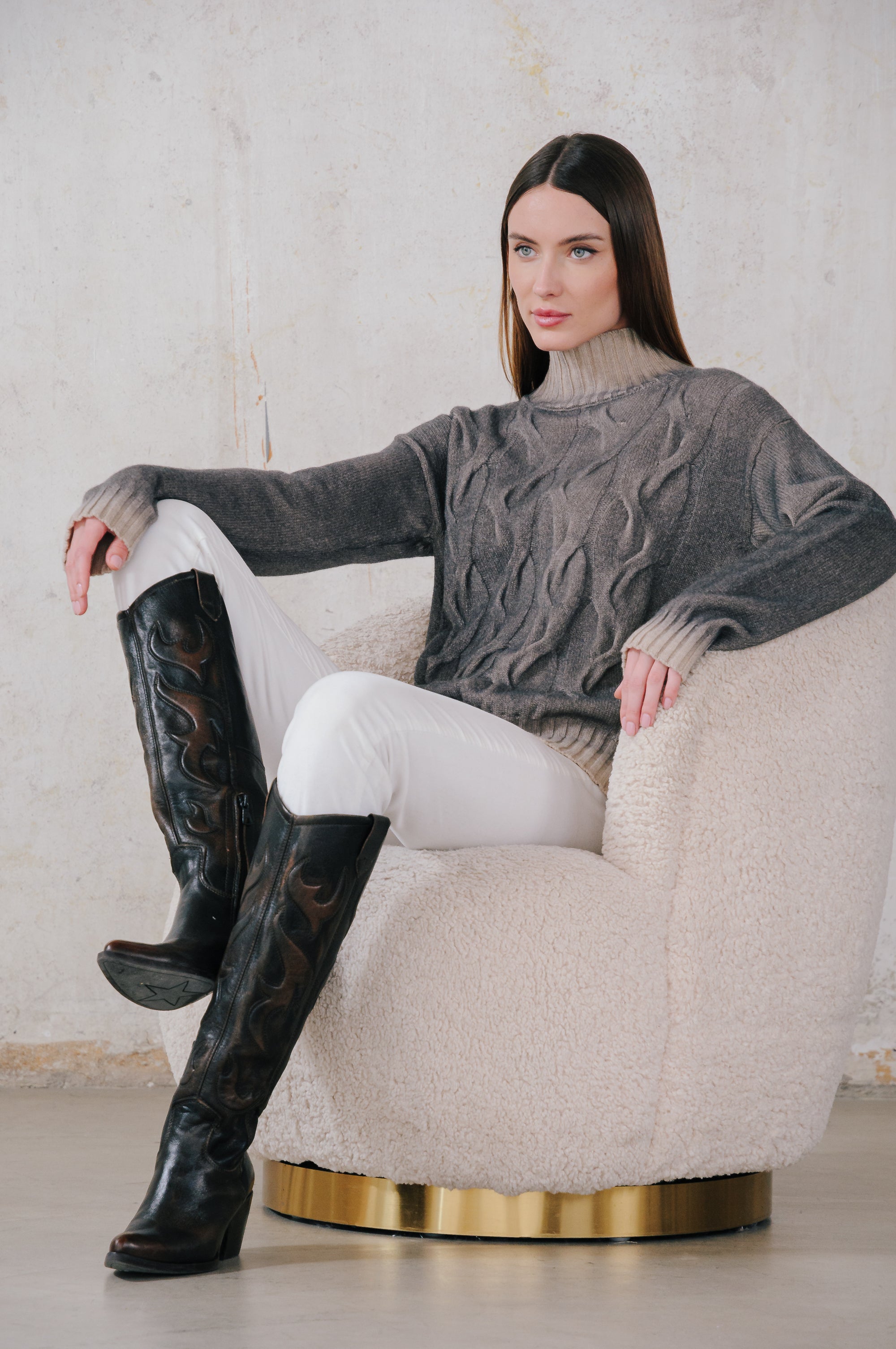 Linder Knit Smoke Art in Nomad