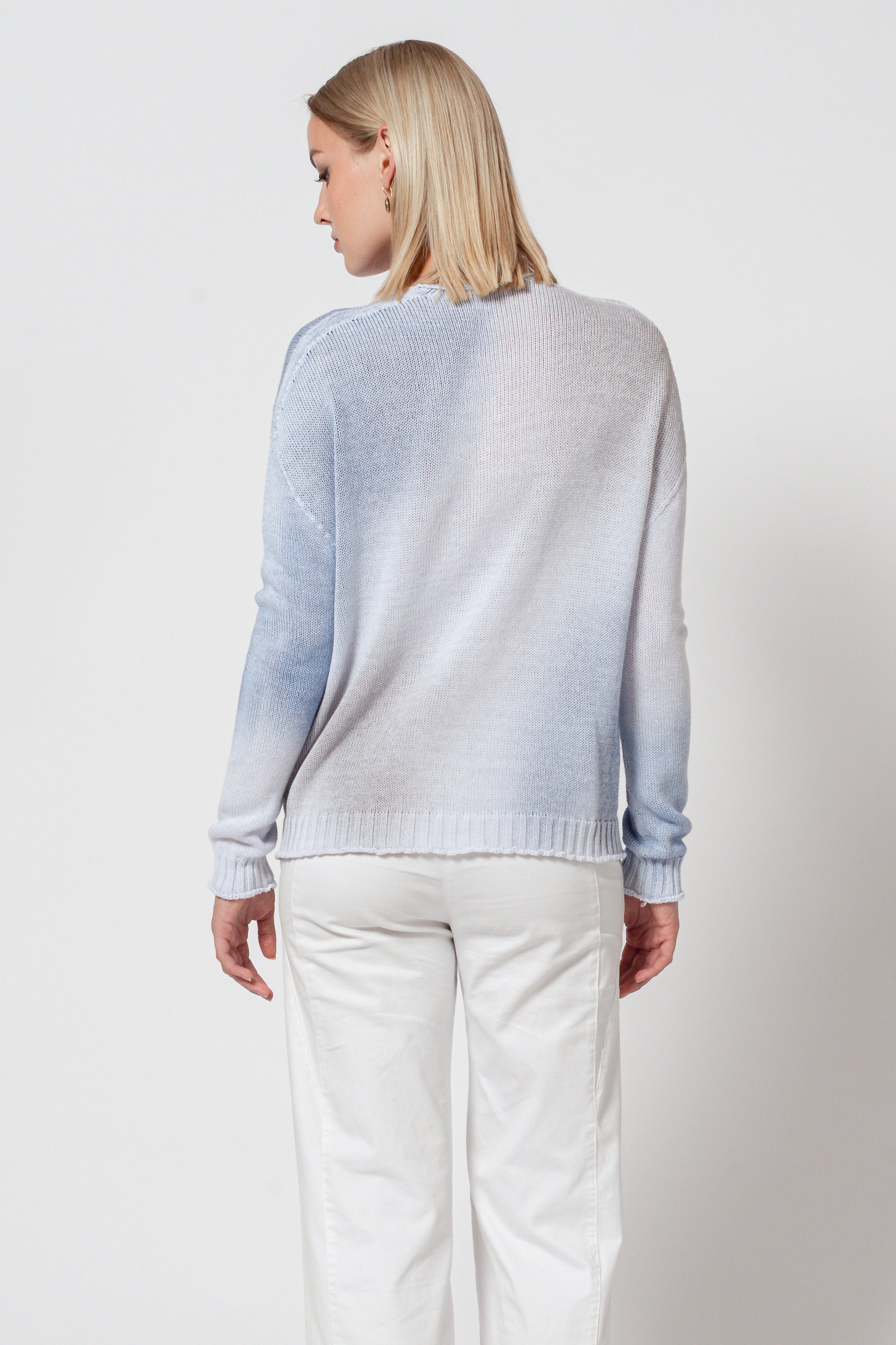 Leto V Knit Landscape Art - Sinis