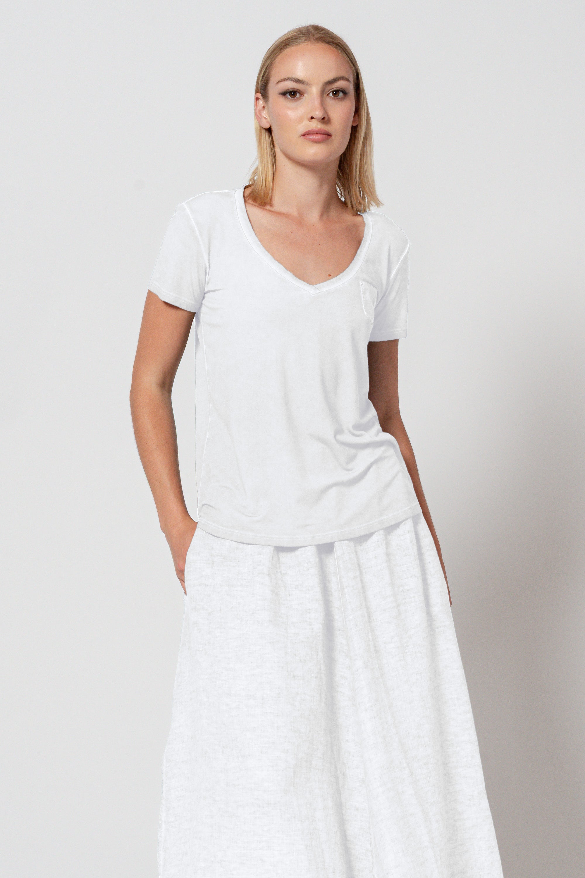 Volana T-Shirt - White