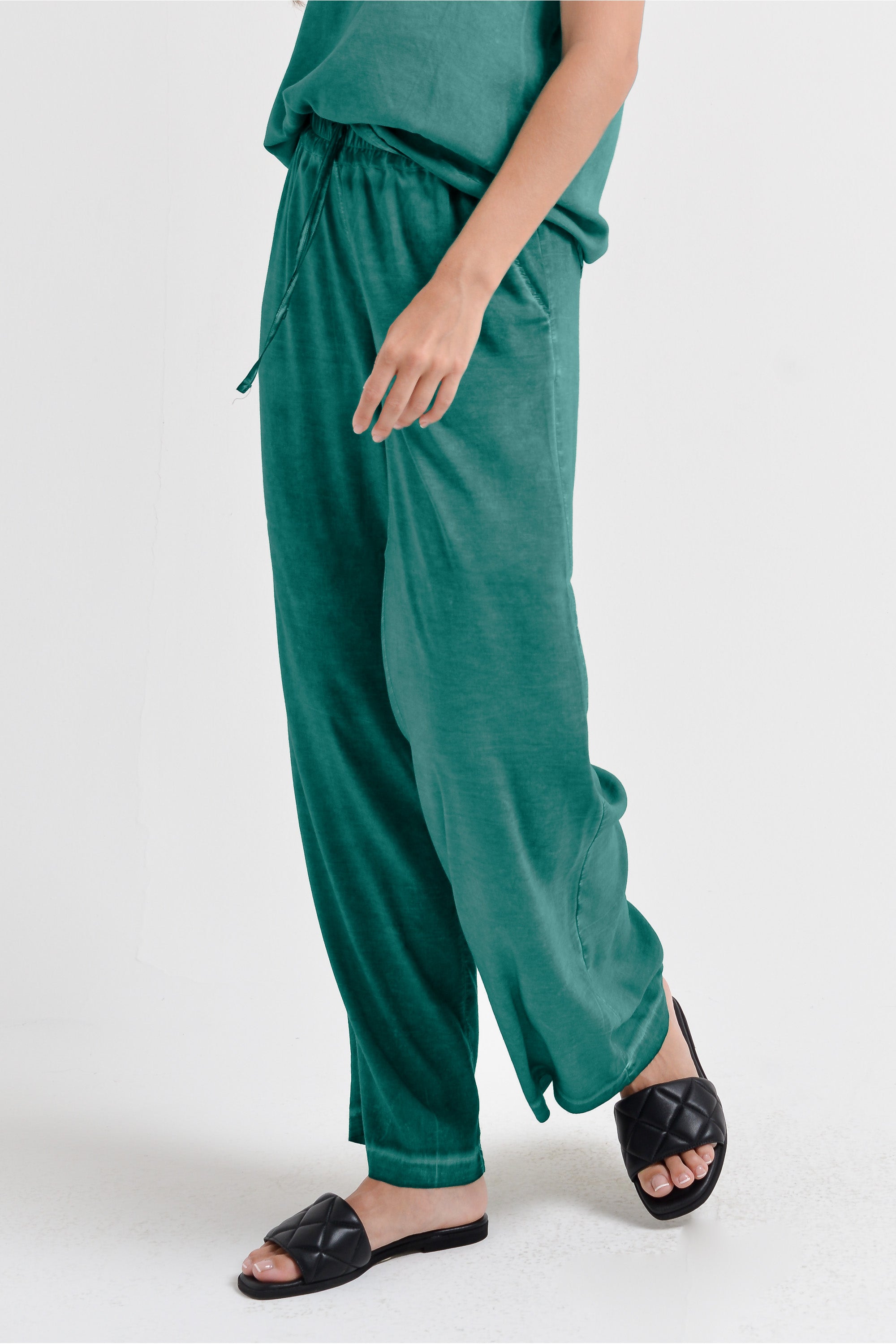 Billow Viscose Slacks - Bahama