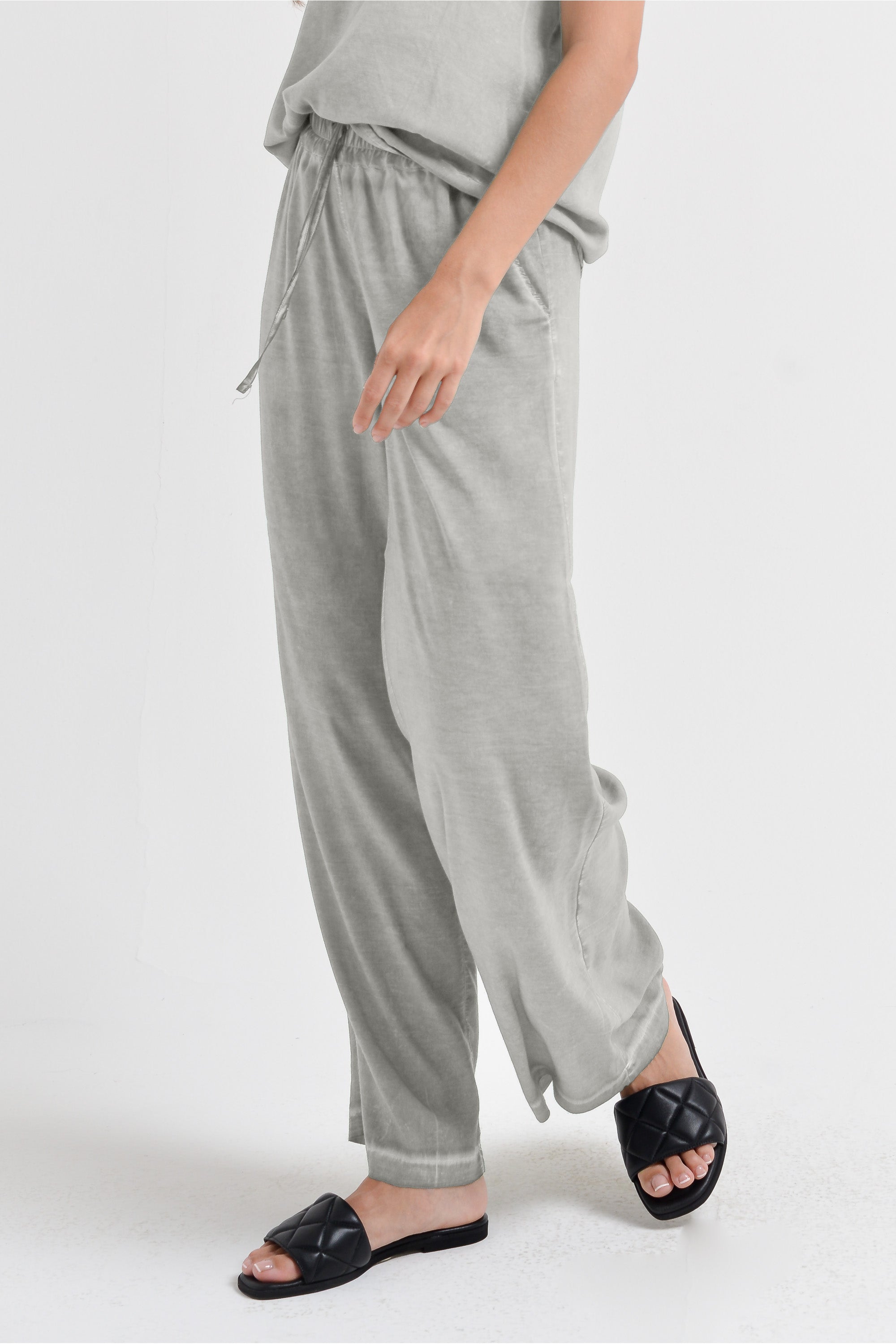 Billow Viscose Slacks - Platino