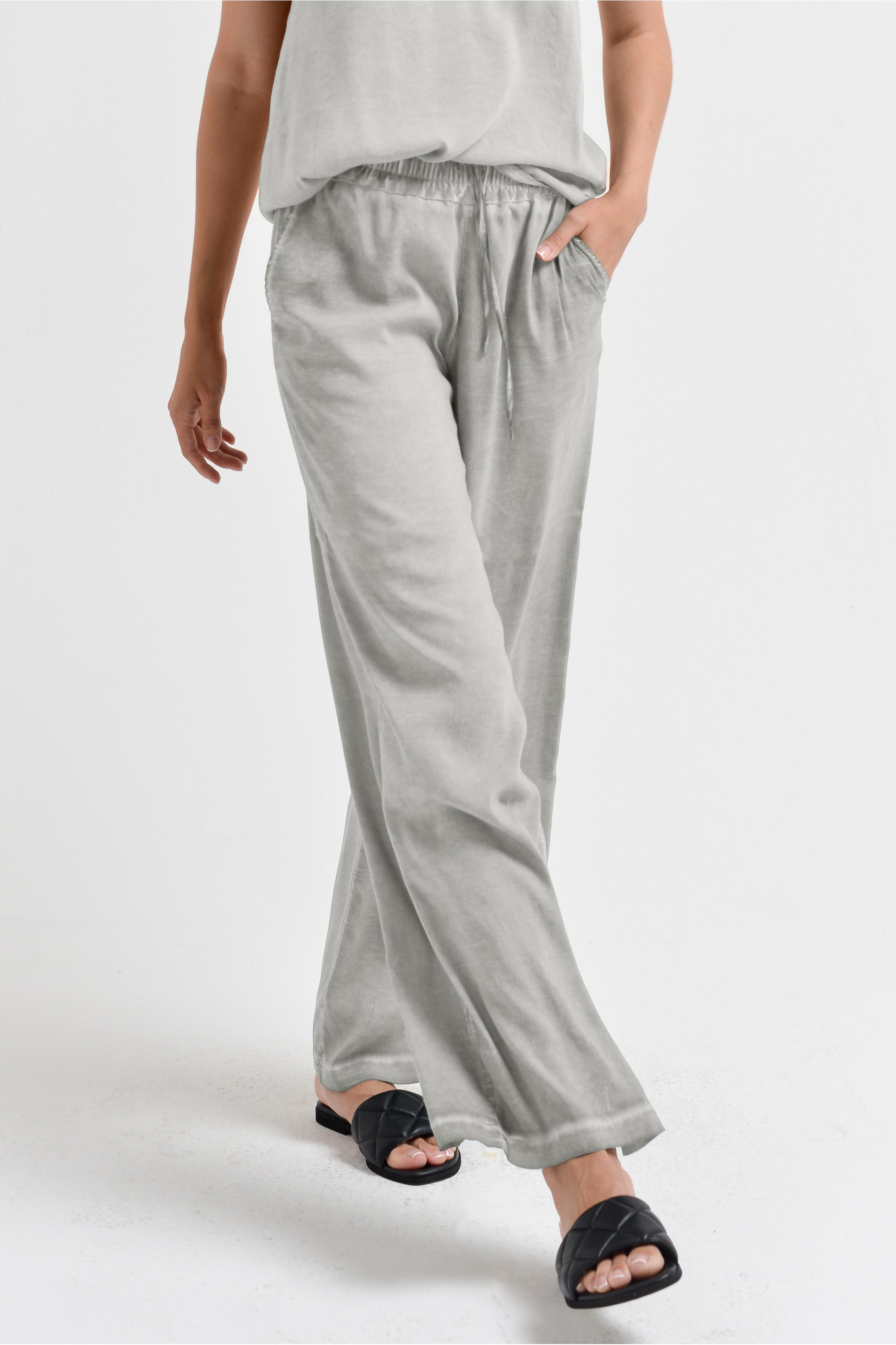 Billow Viscose Slacks - Platino