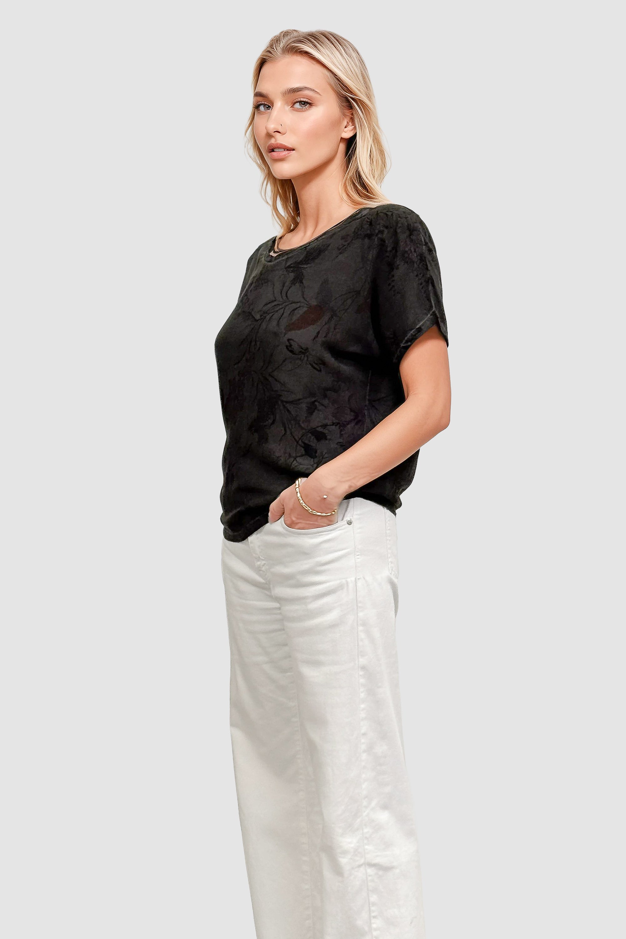 Vera T-Shirt - Tonga