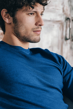 Gills Extra Fine Merino Crewneck Sweater - Royal